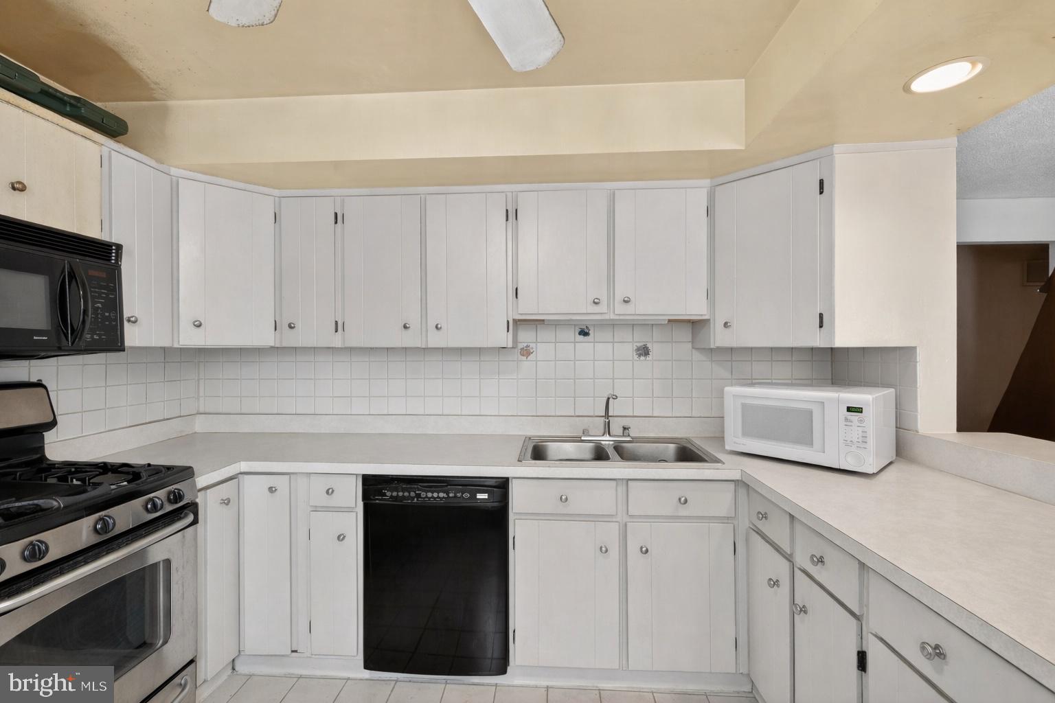 SOMMERS HEIGHTS - Residential