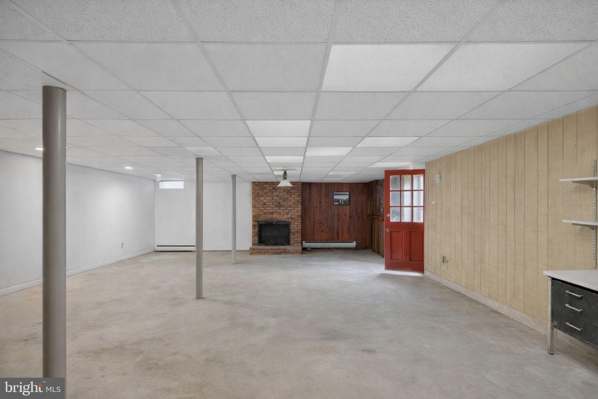 SOMMERS HEIGHTS - Residential