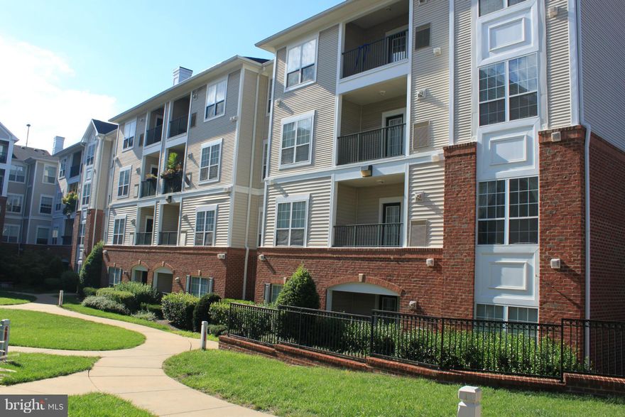 Freshly painted and luxury condo w/2 BR/2 bath with Southern exposure overlooking private courtyard!! Top-of-the-line designer carpet throughout living areas, Kitchen with gas range and stainless steel appliances, walk-out from living room to balcony, full size washer & dryer in closet off kitchen. 2 Garage spaces! Numerous community amenities and pool! Shuttle to Van Dorn Metro! Minutes to I-495.