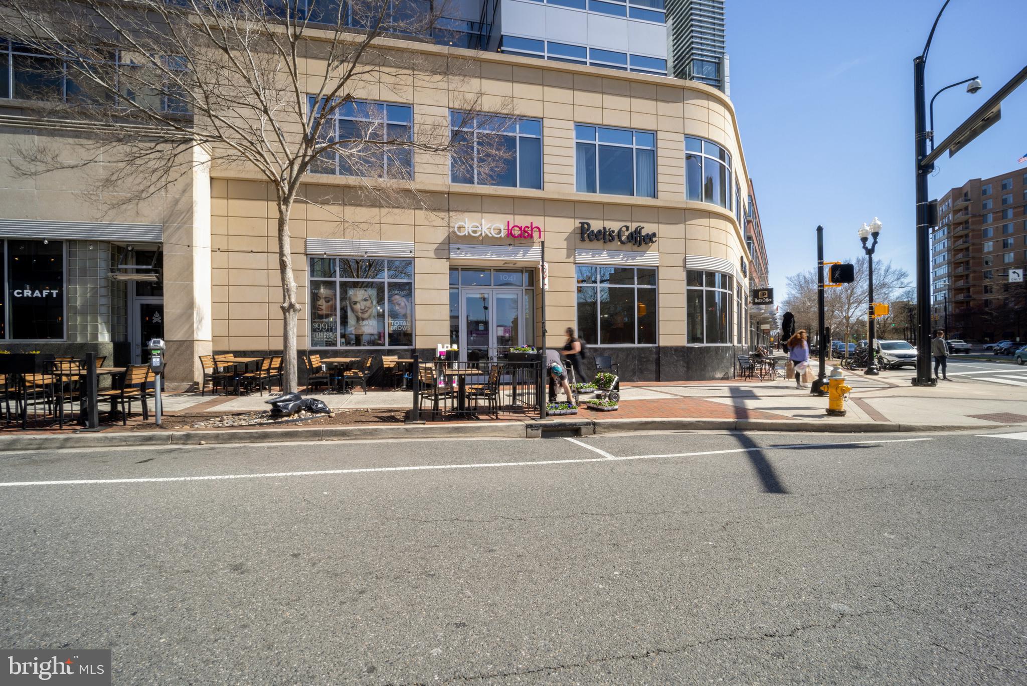 CLARENDON - Residential