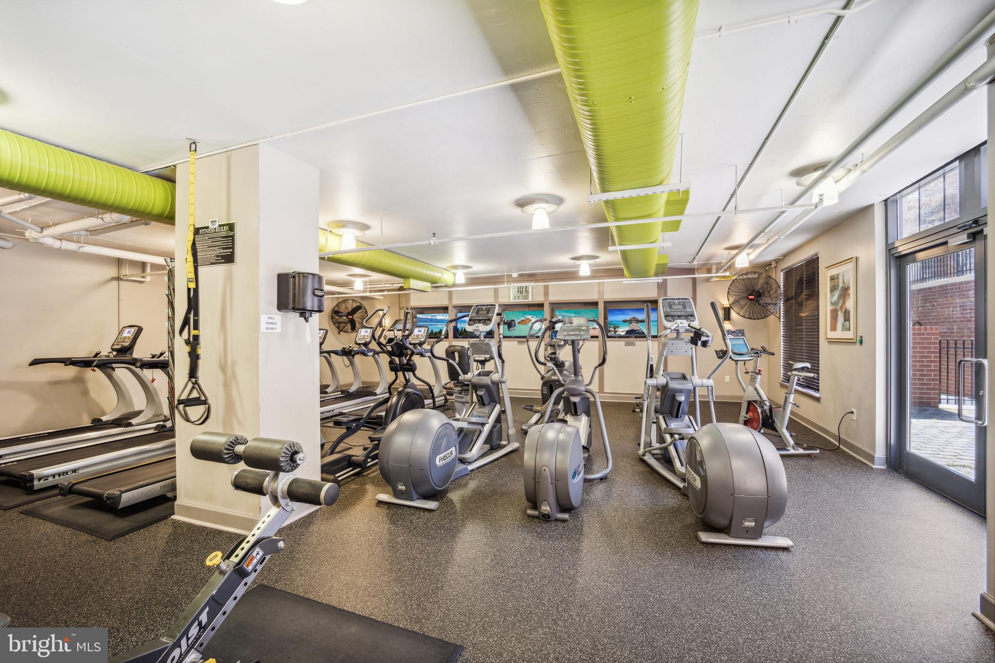 CLARENDON - Residential