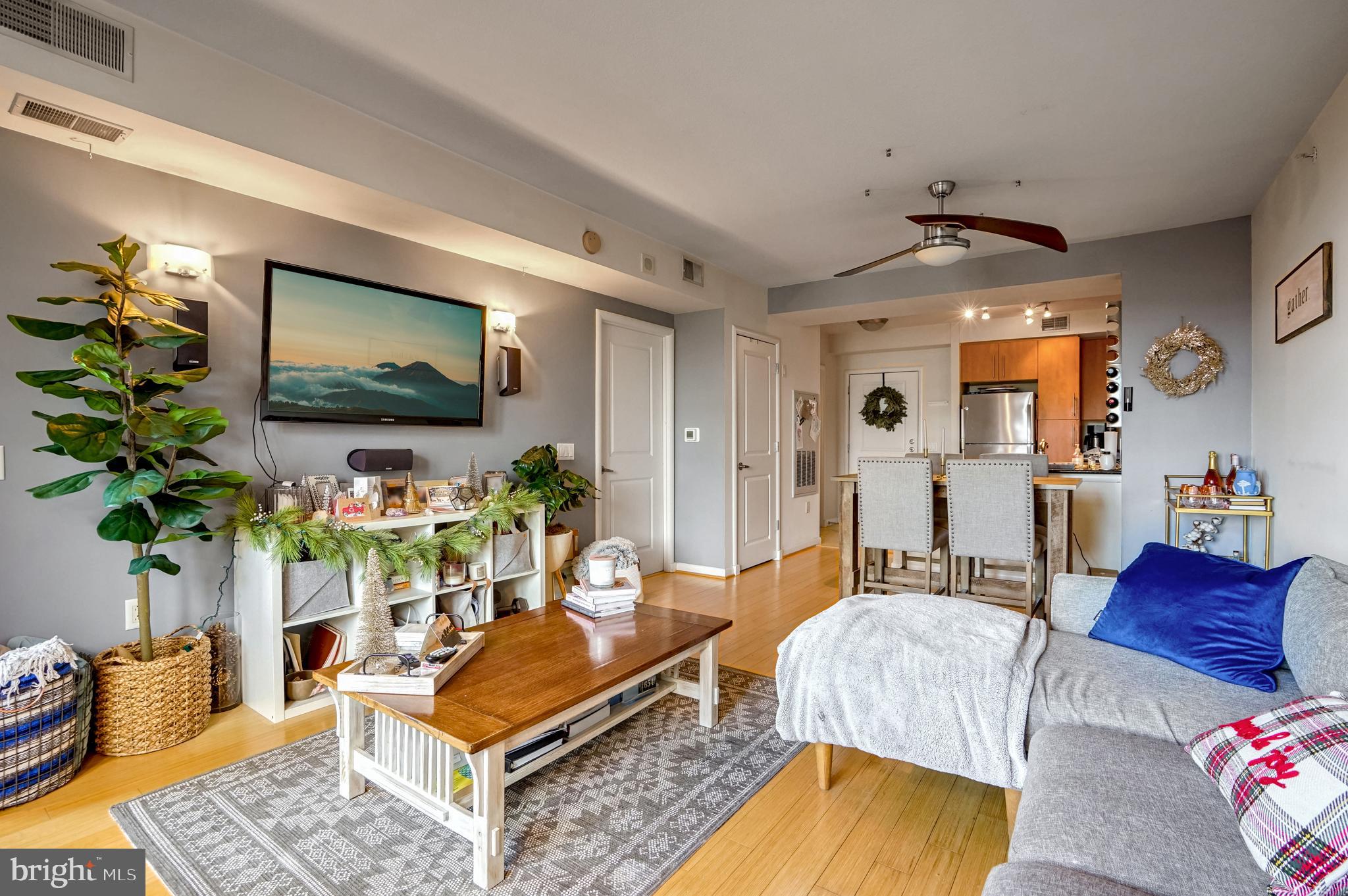 CLARENDON - Residential