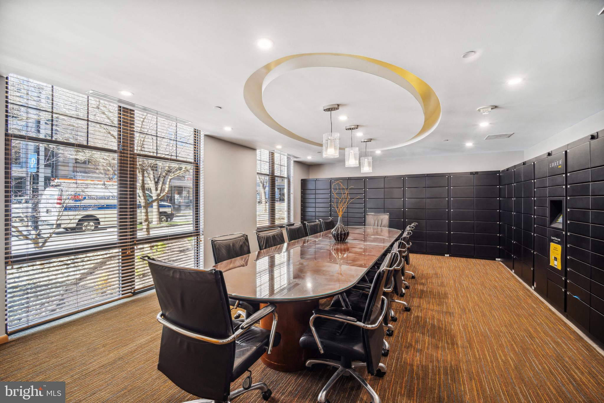 CLARENDON - Residential