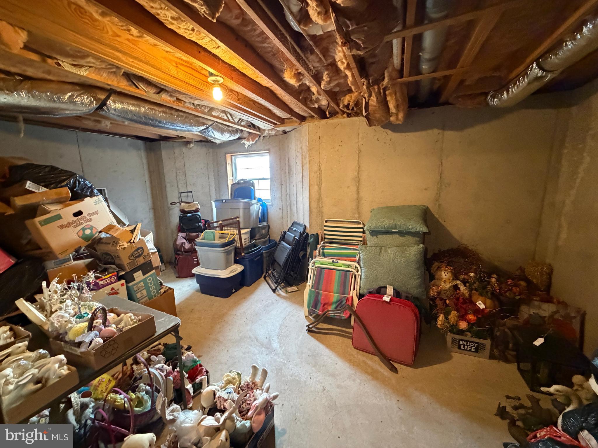 HAWKS NEST - Residential