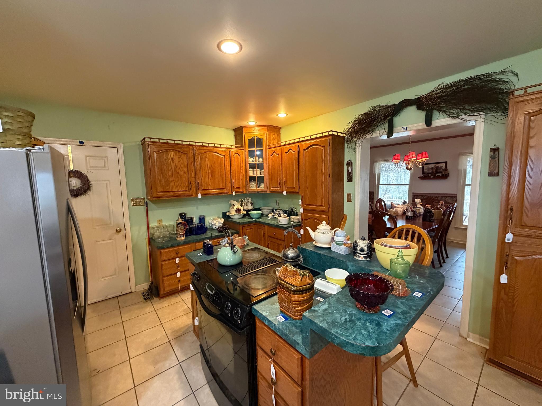 HAWKS NEST - Residential