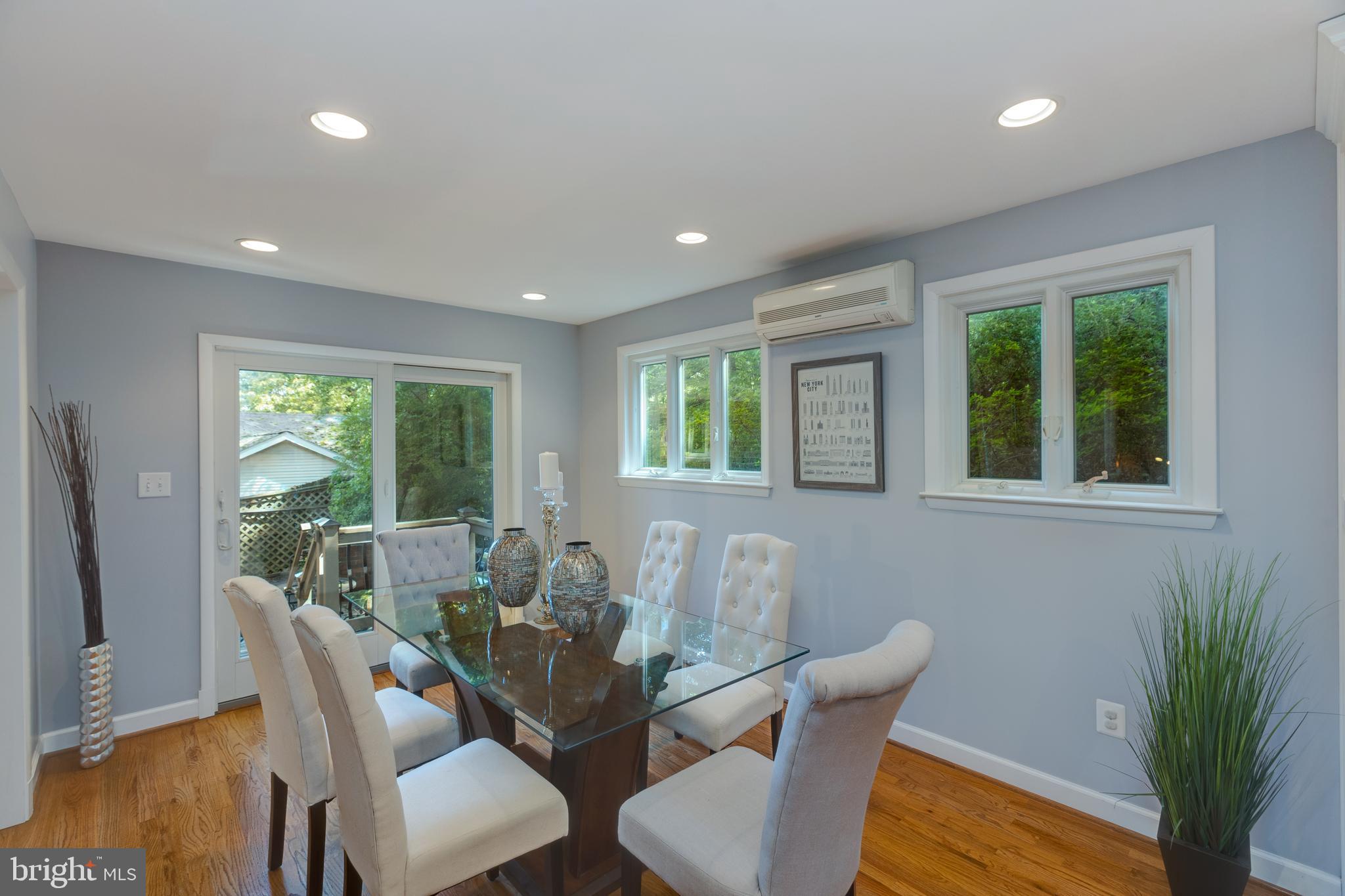 LEE HEIGHTS - Residential