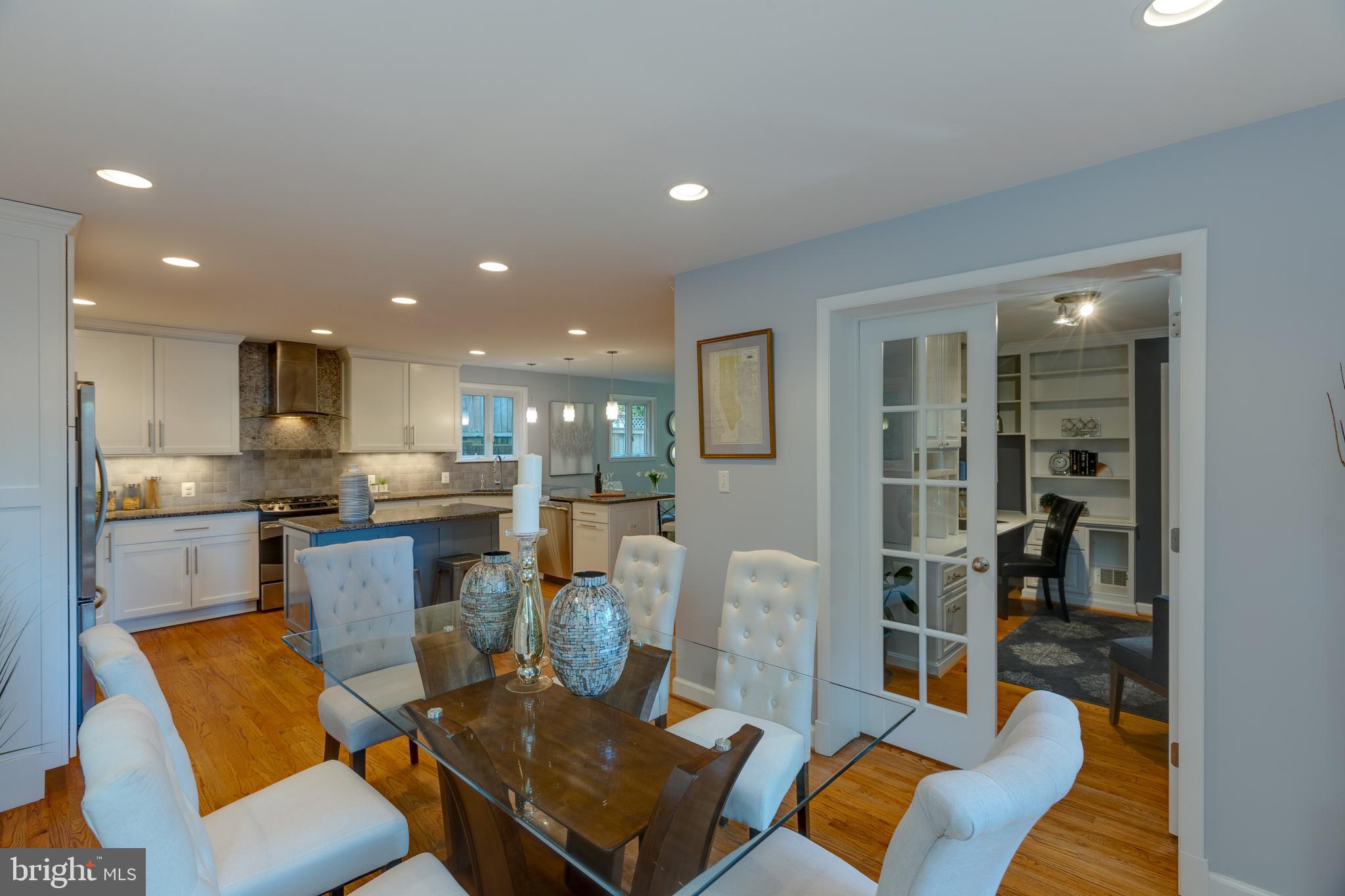 LEE HEIGHTS - Residential