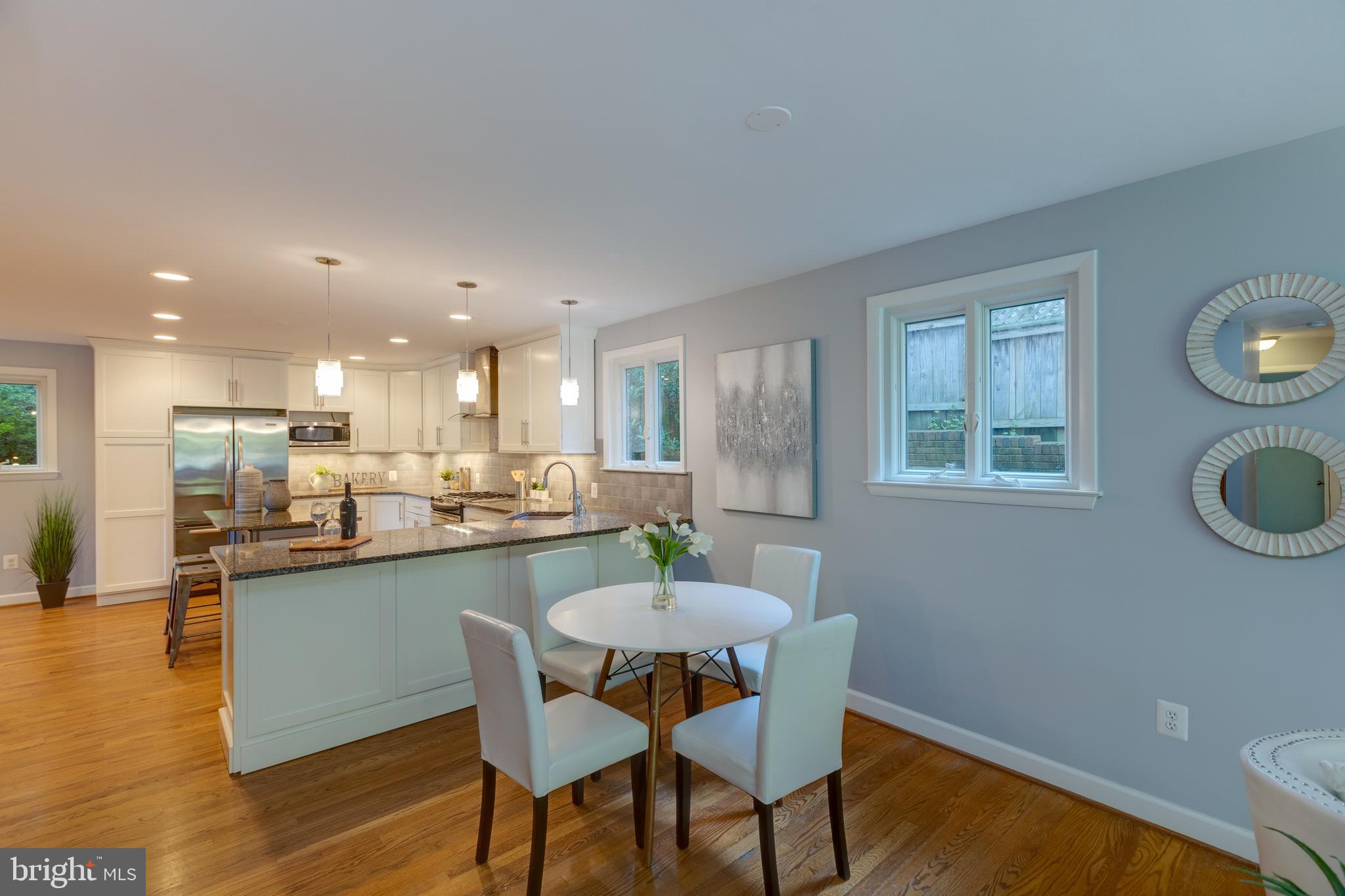 LEE HEIGHTS - Residential