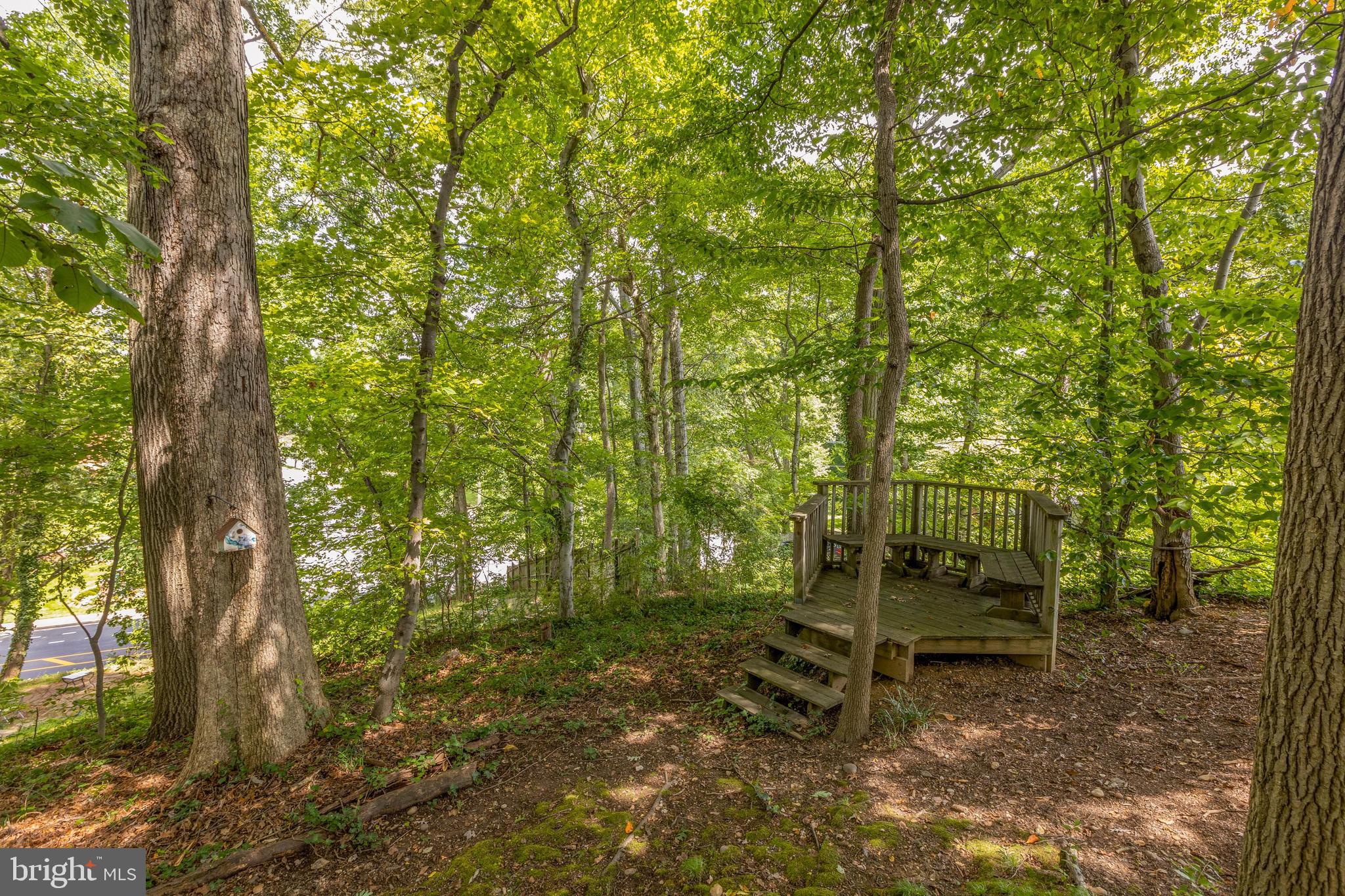 LEE HEIGHTS - Residential