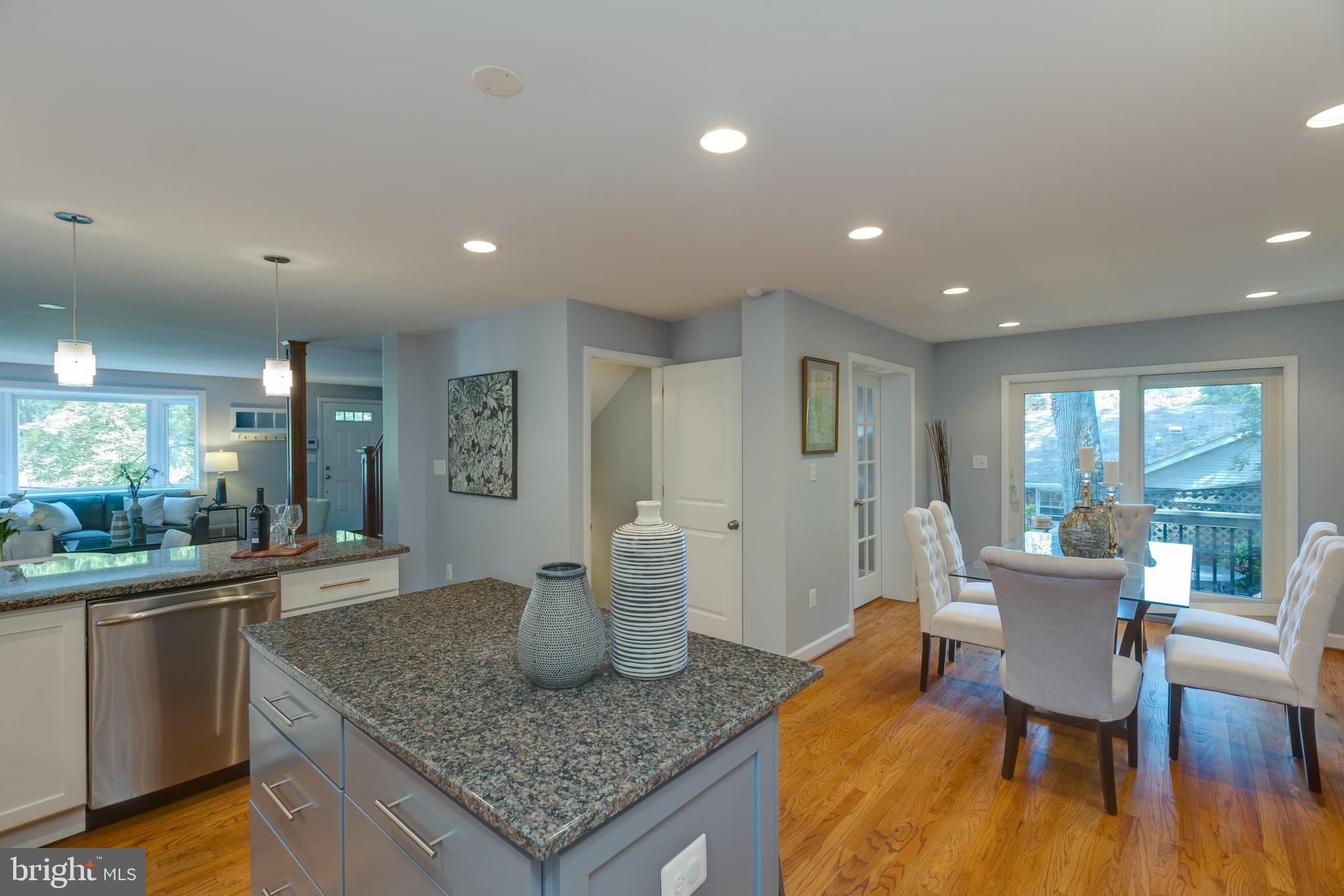 LEE HEIGHTS - Residential