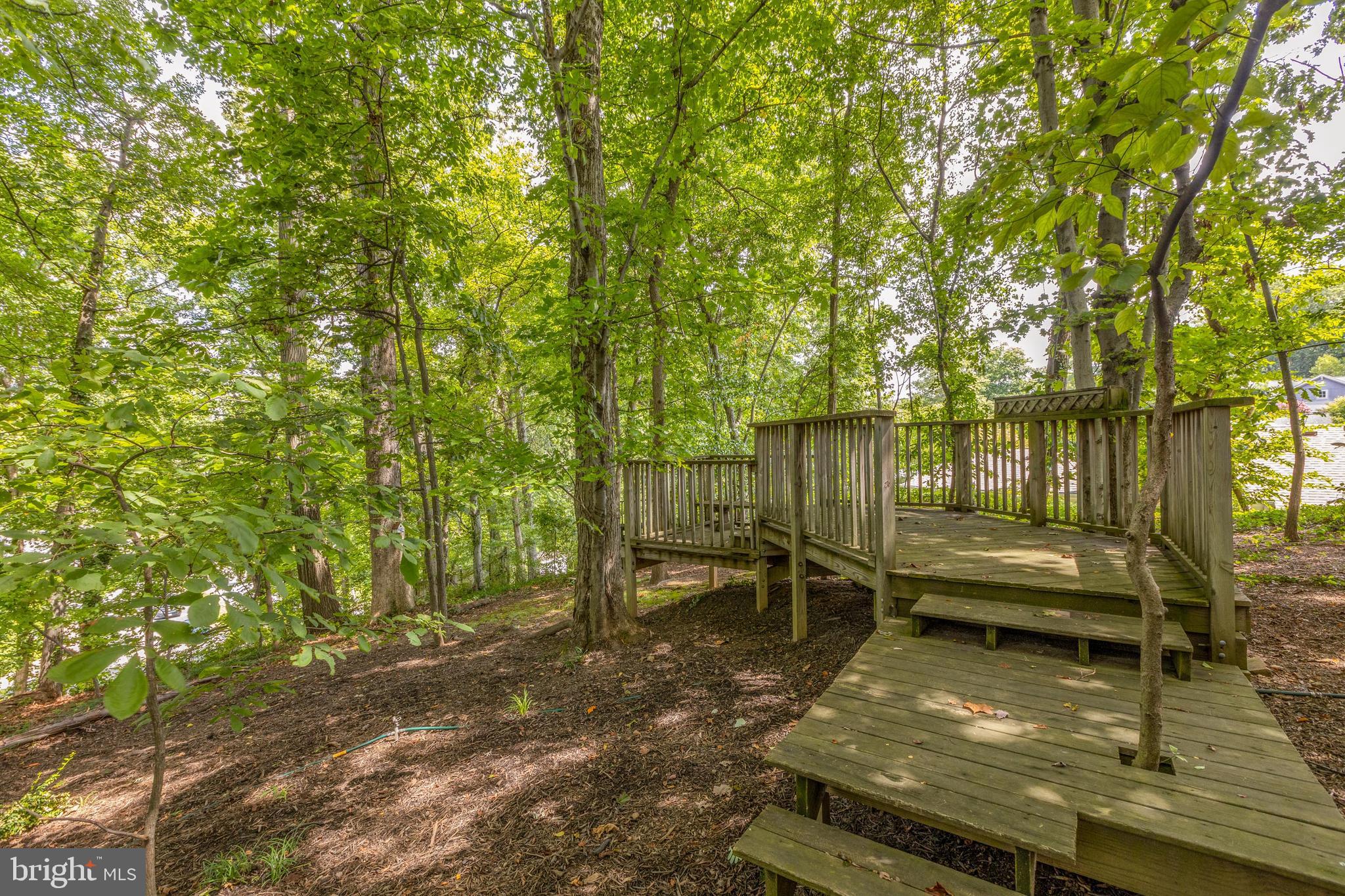 LEE HEIGHTS - Residential