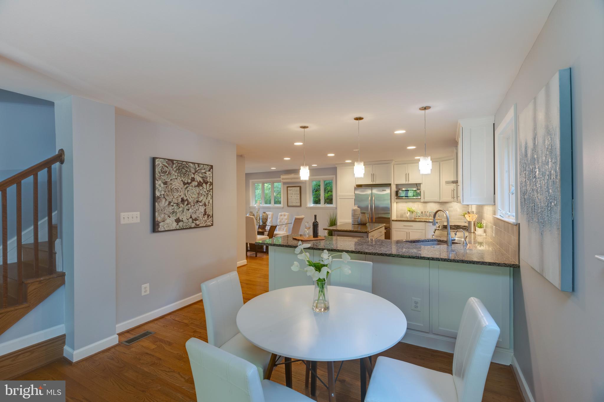 LEE HEIGHTS - Residential