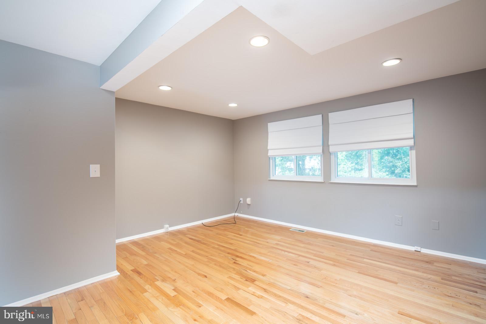 LAKEFORD - Residential Lease