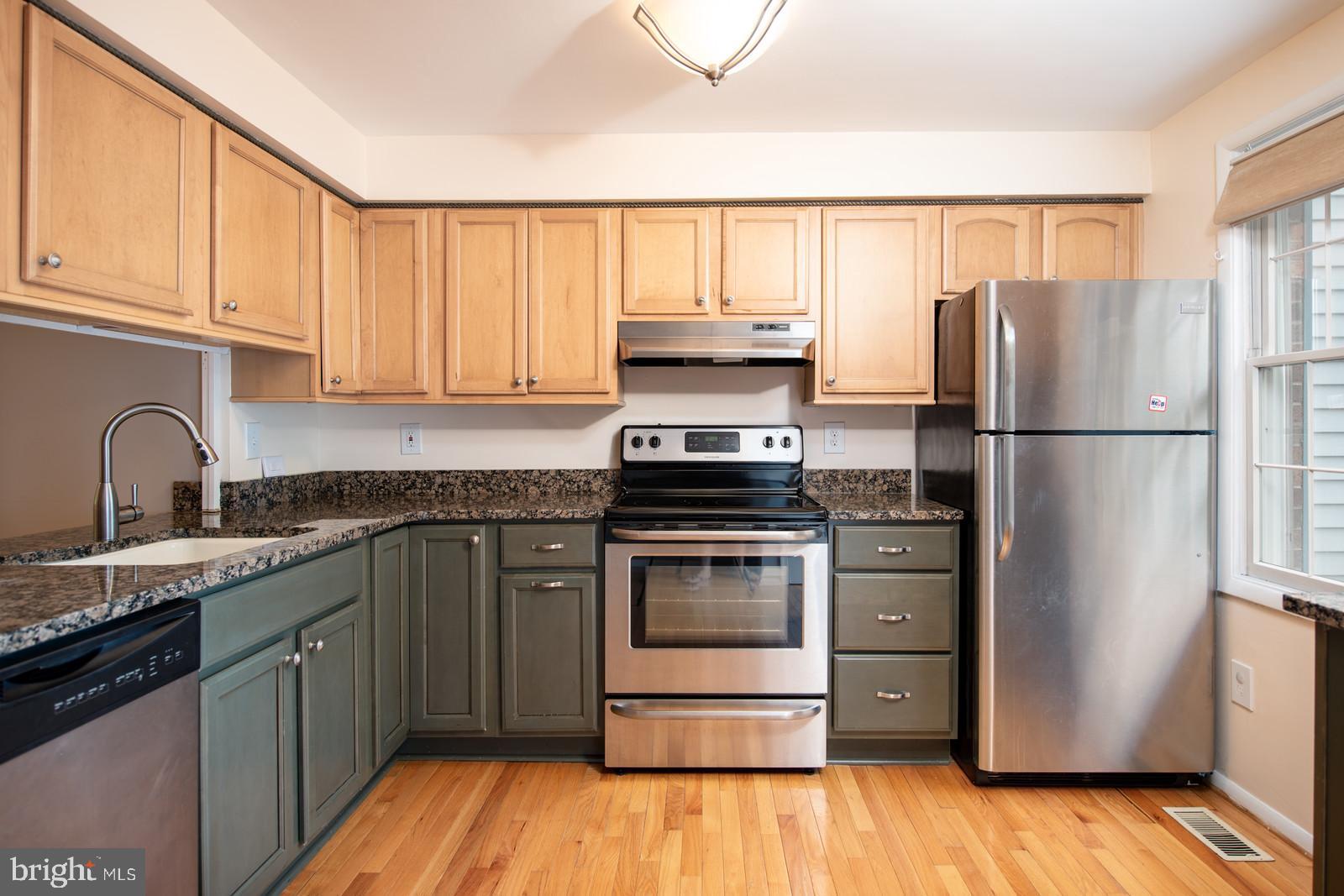 LAKEFORD - Residential Lease