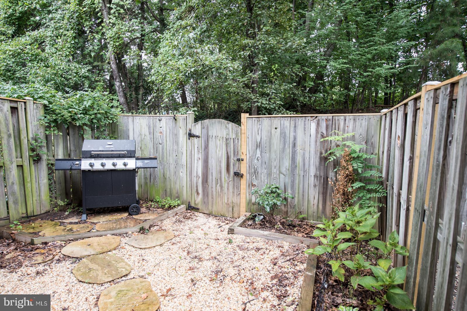 LAKEFORD - Residential Lease