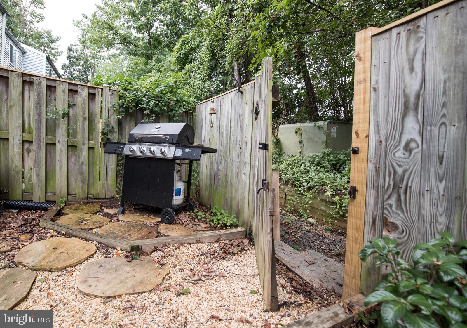 LAKEFORD - Residential Lease