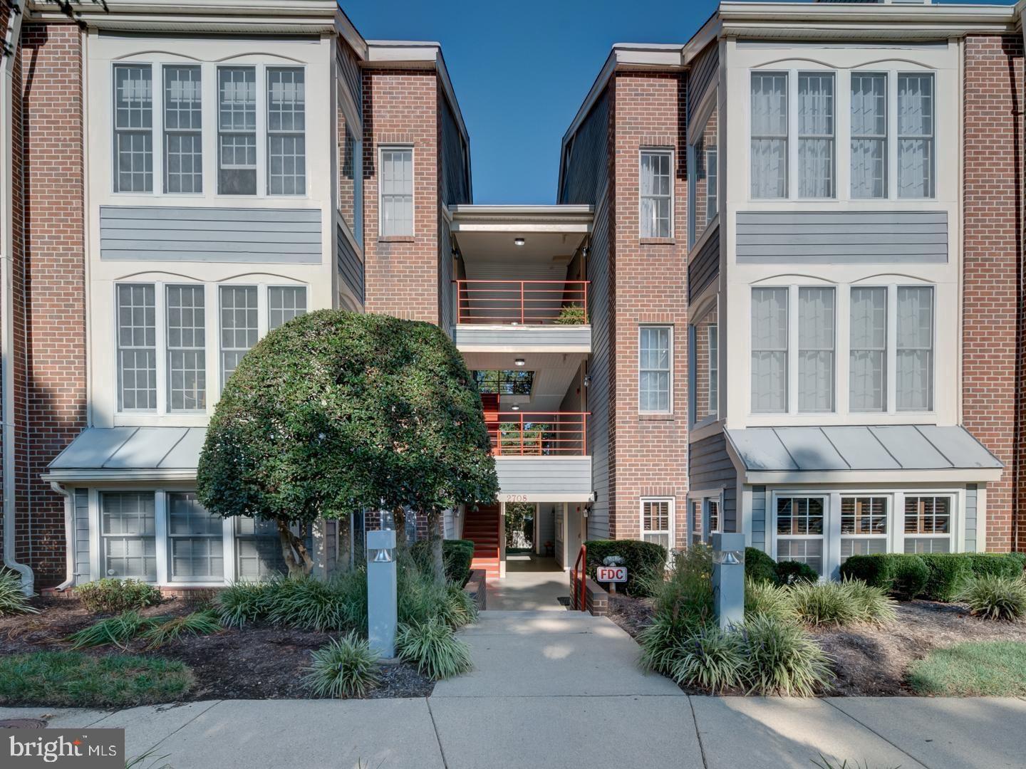 RIVA TRACE/SUMMER PLACE - Residential Lease