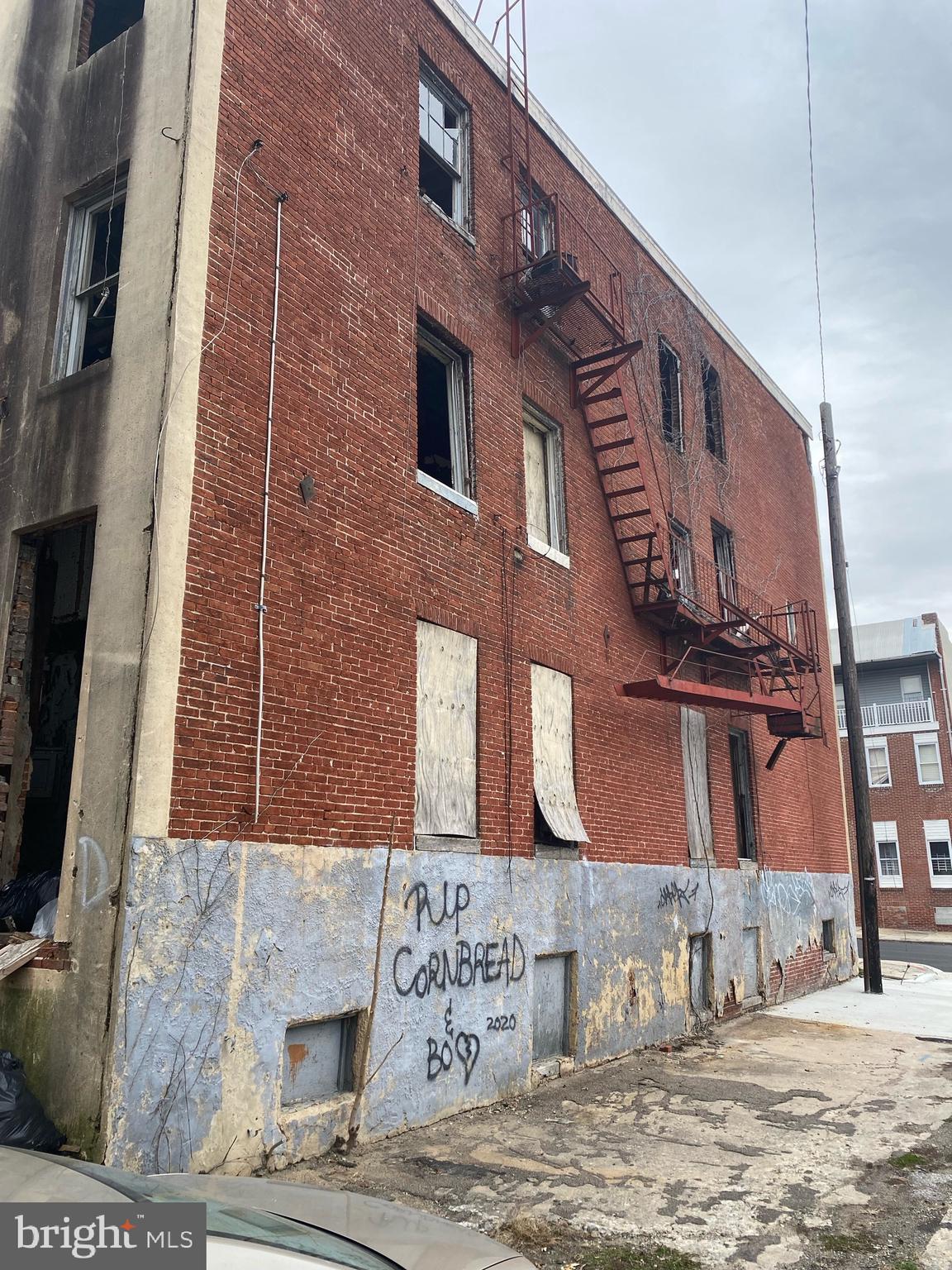 HARLEM PARK - Residential Income