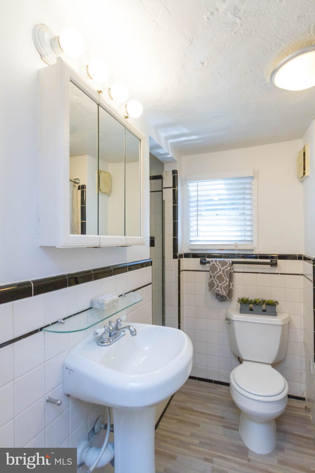 COLUMBIA PIKE - Residential