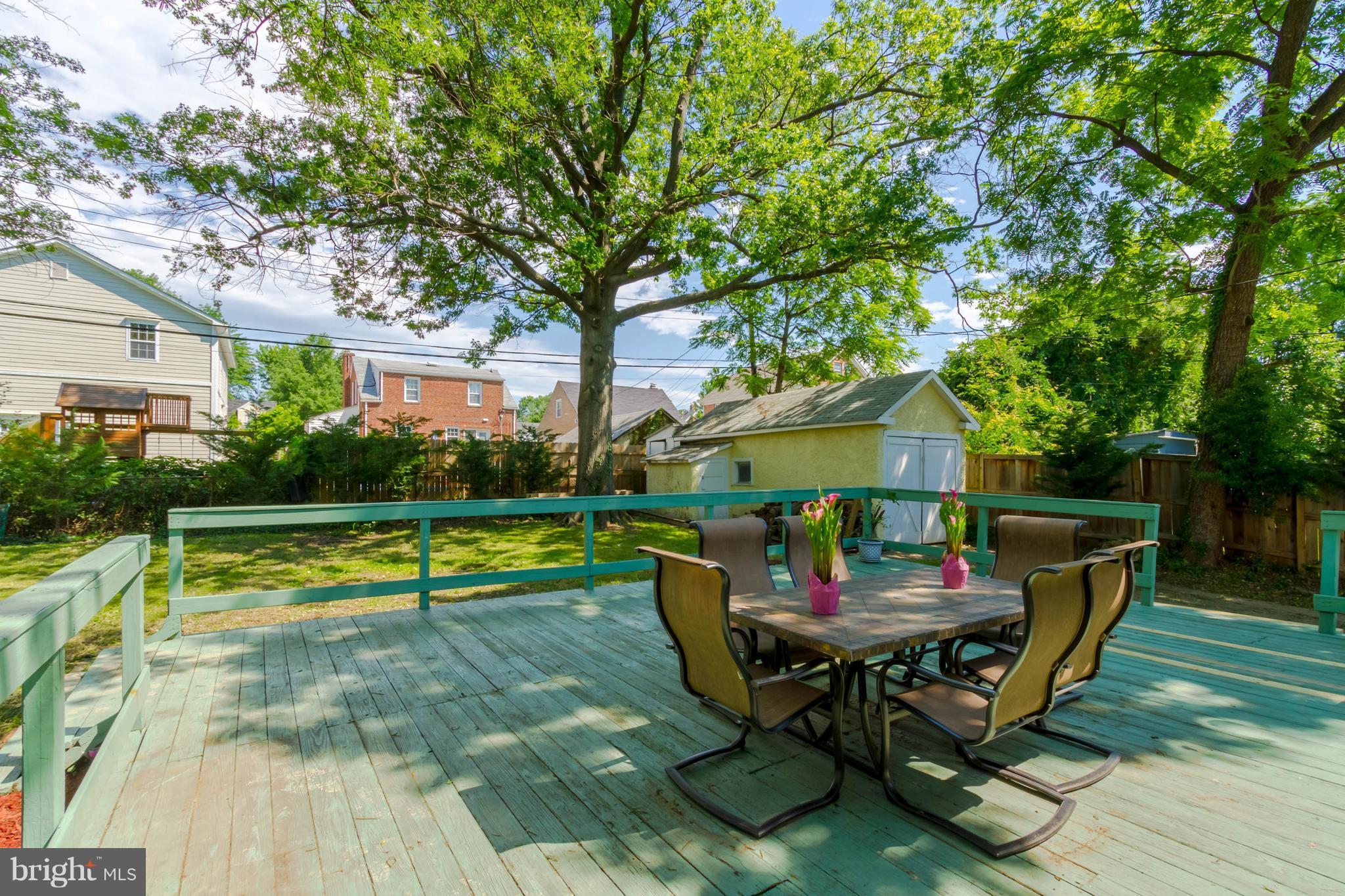 COLUMBIA PIKE - Residential