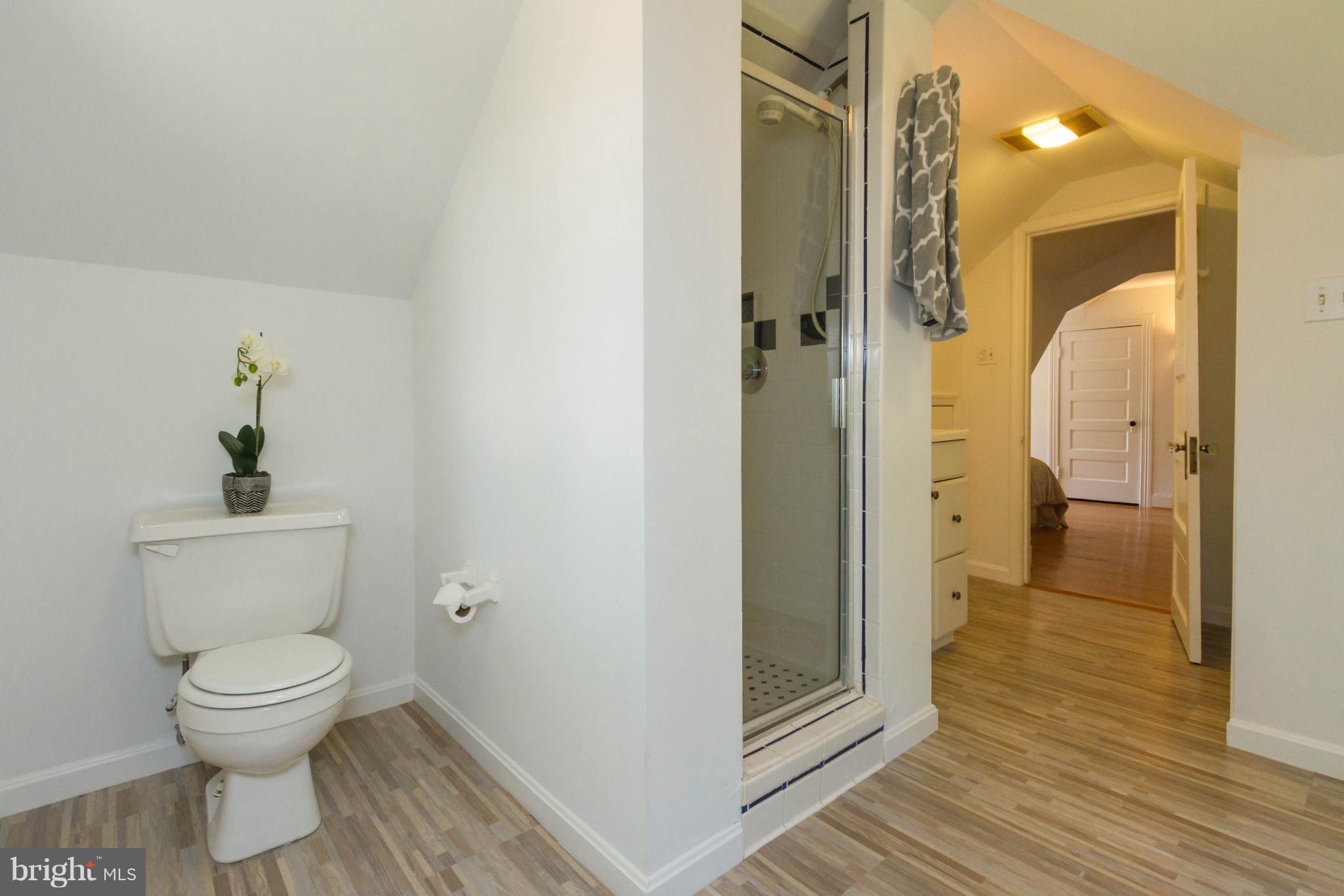 COLUMBIA PIKE - Residential