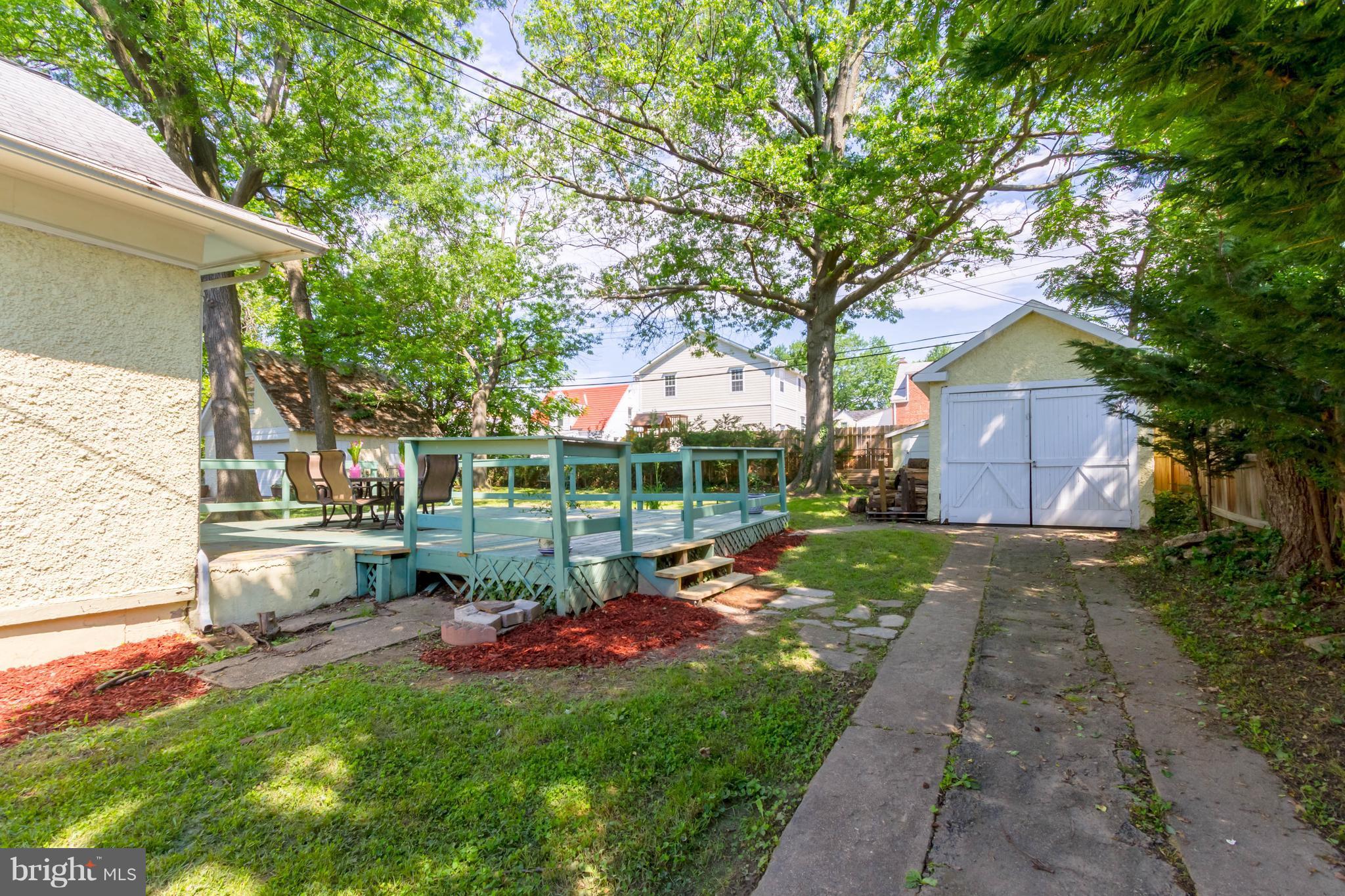 COLUMBIA PIKE - Residential