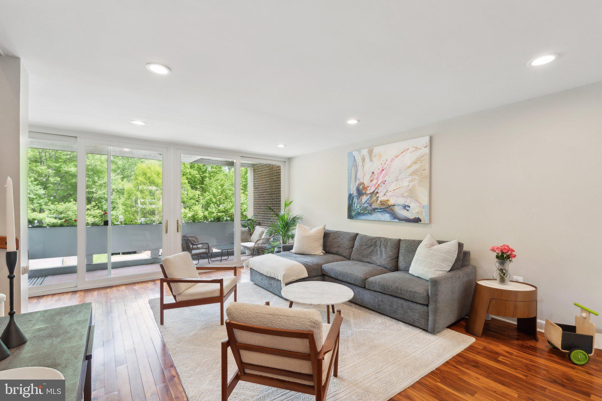 HICKORY CLUSTER - Residential