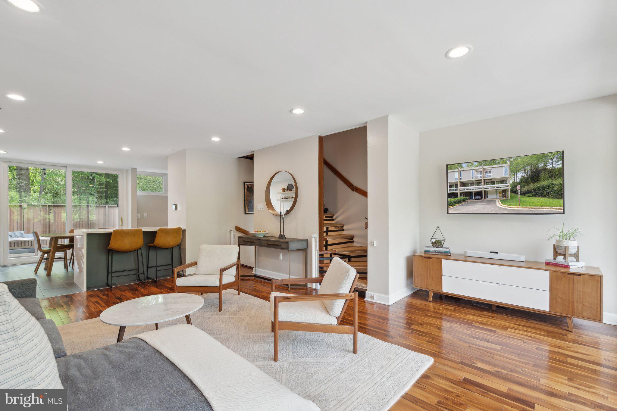 HICKORY CLUSTER - Residential