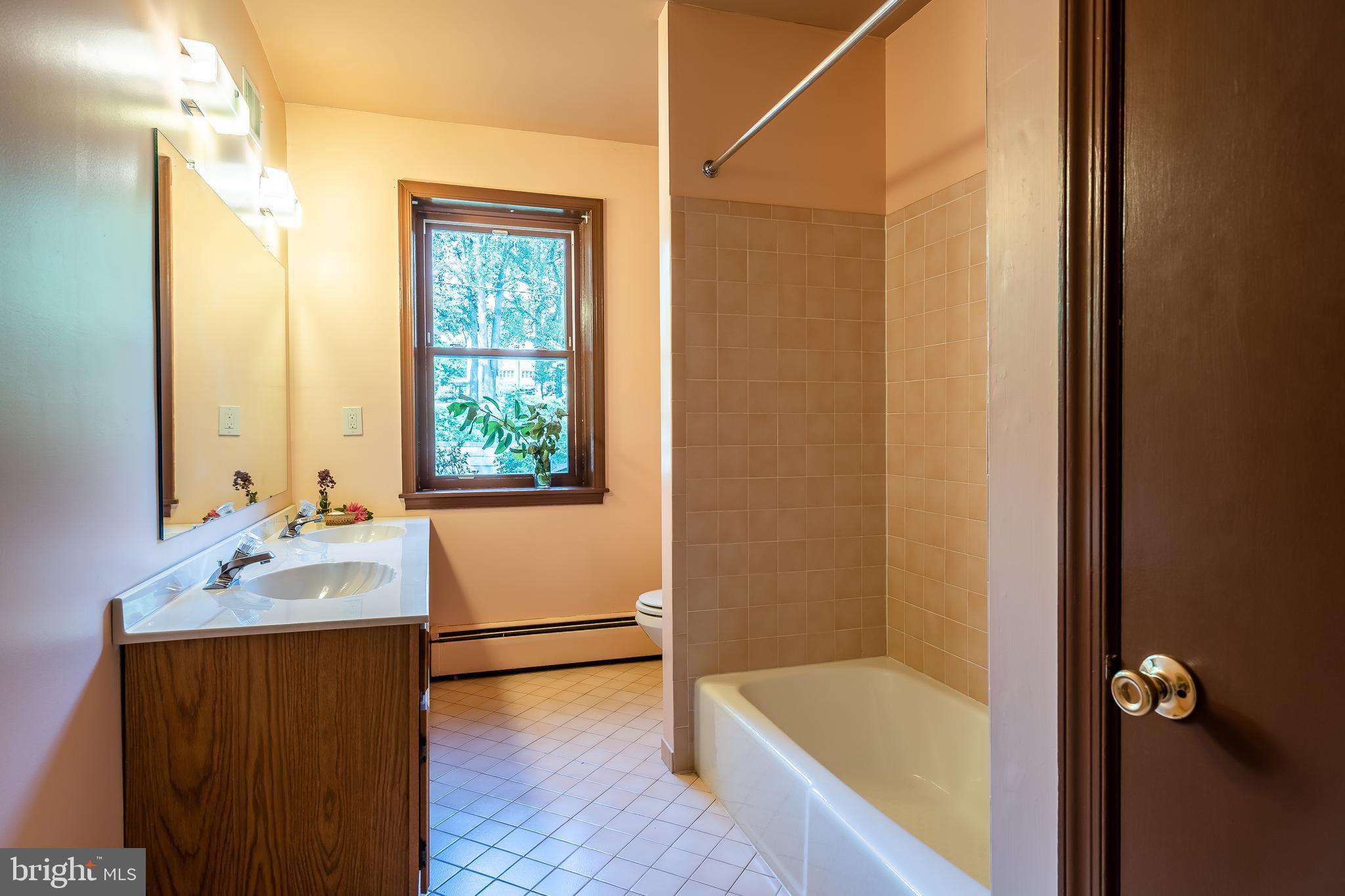 ELKINS PARK - Residential