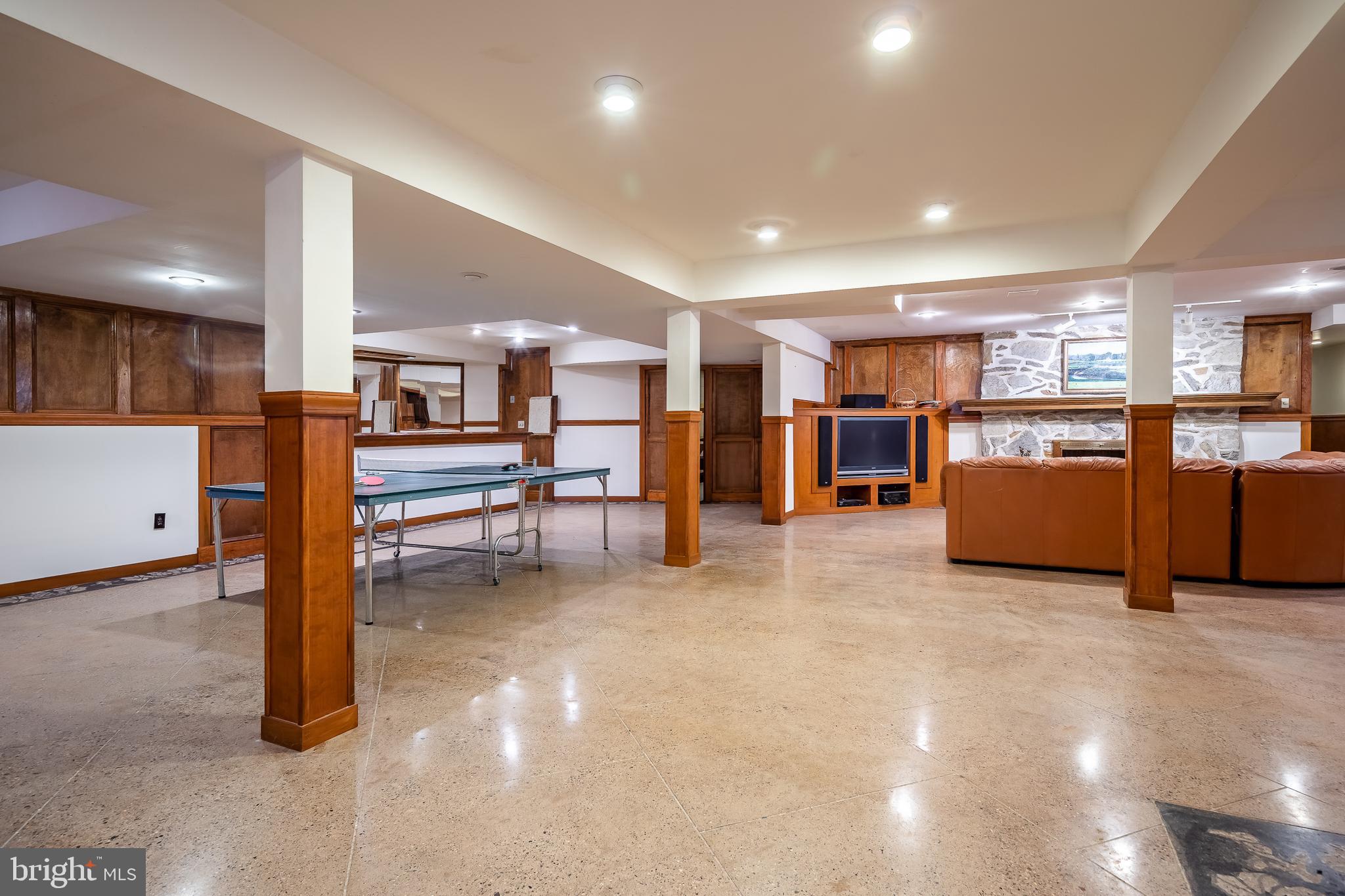 ELKINS PARK - Residential