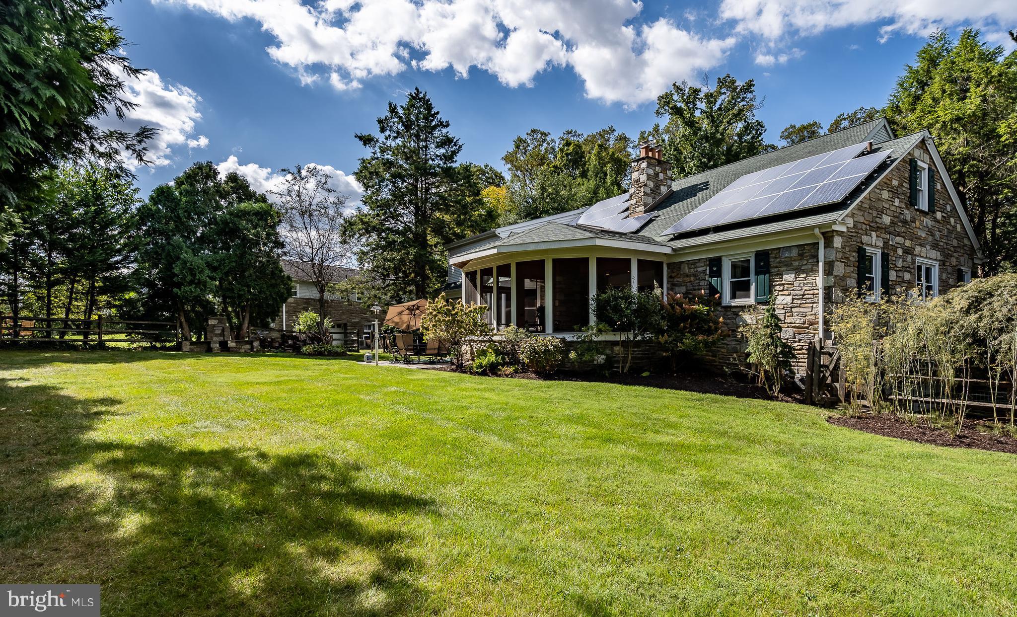 ELKINS PARK - Residential