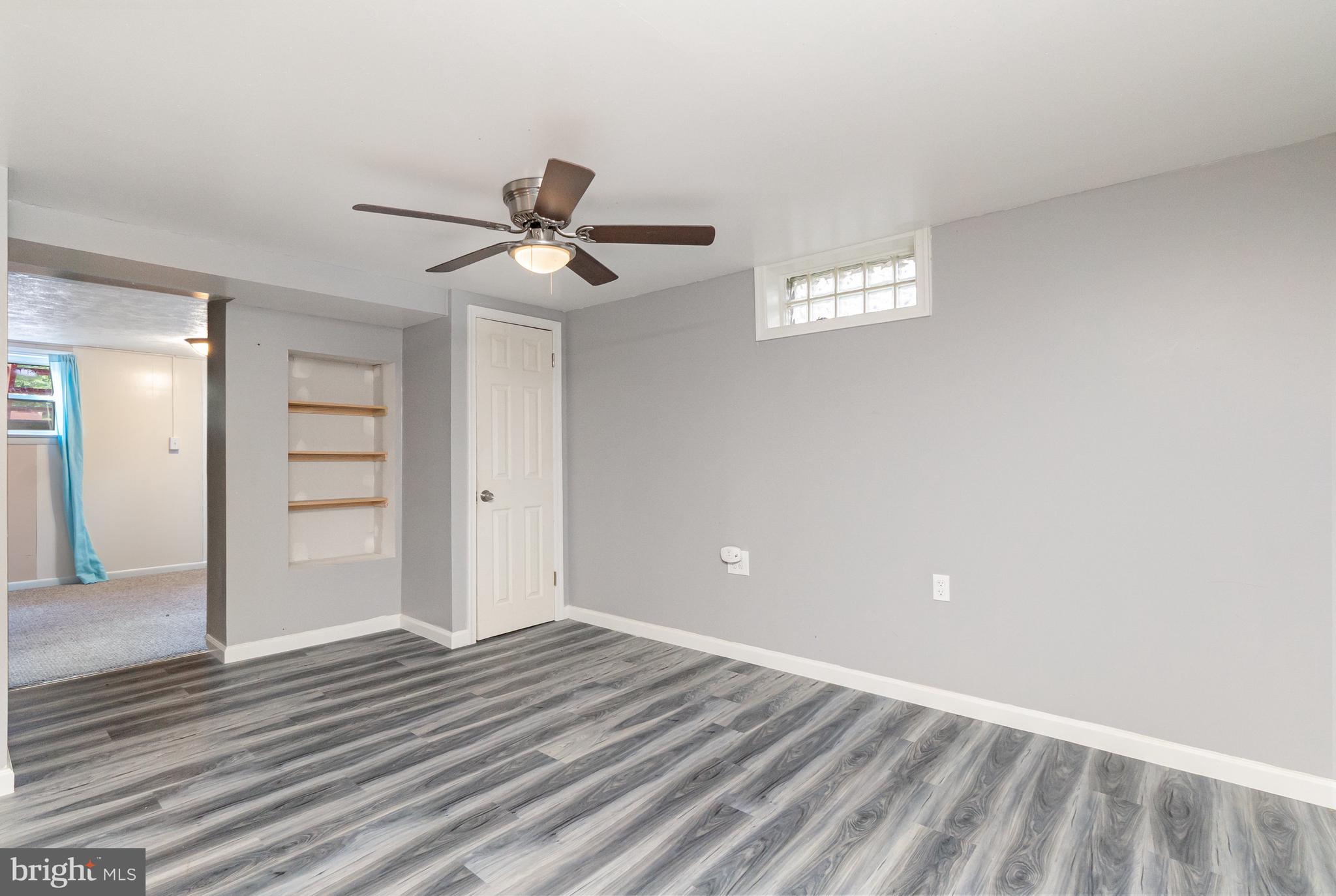 THOMSON ESTATES - Residential