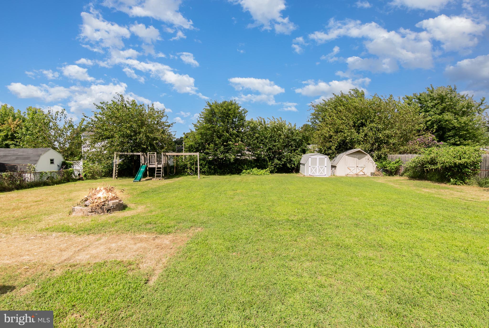 THOMSON ESTATES - Residential