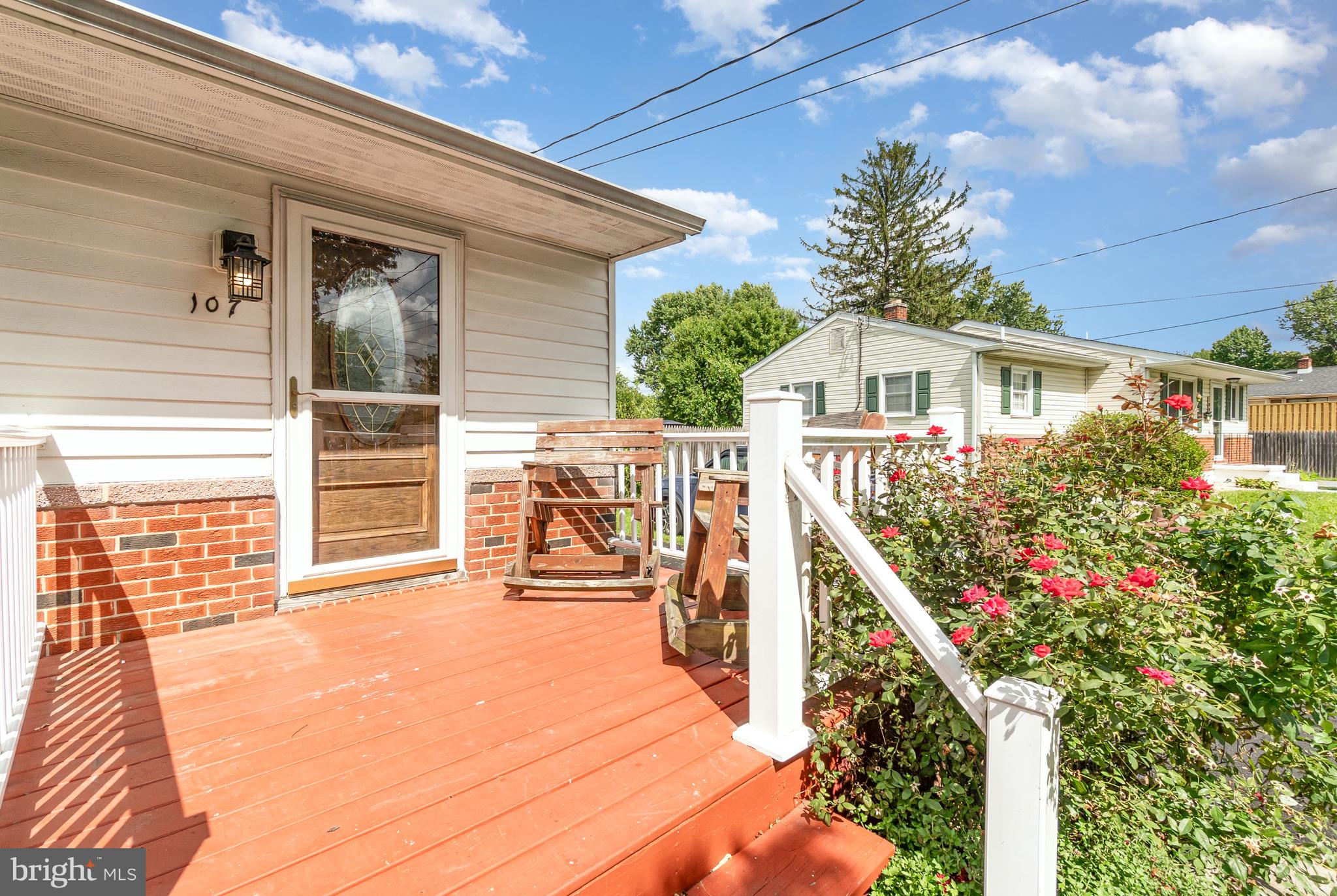 THOMSON ESTATES - Residential