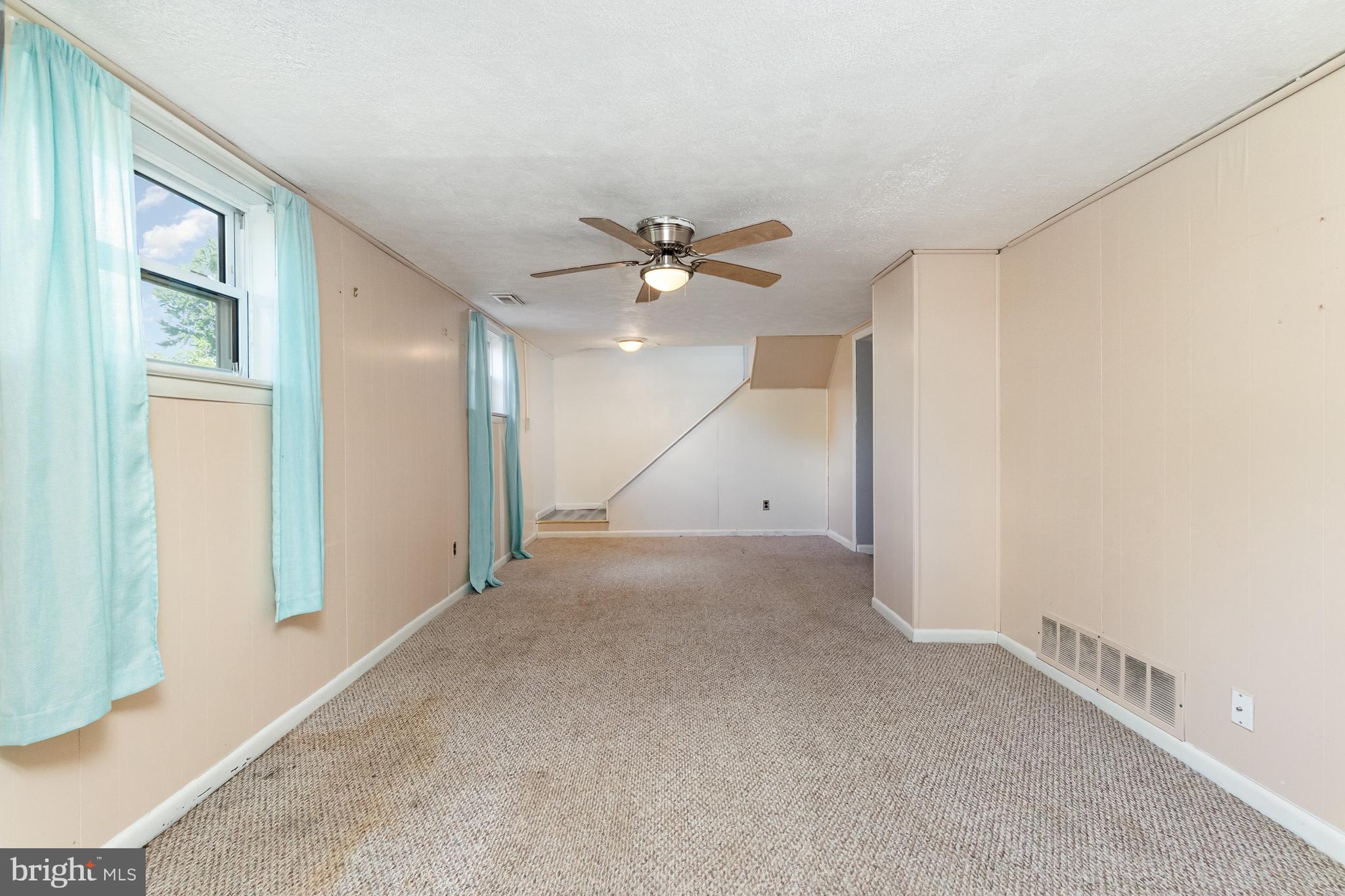 THOMSON ESTATES - Residential