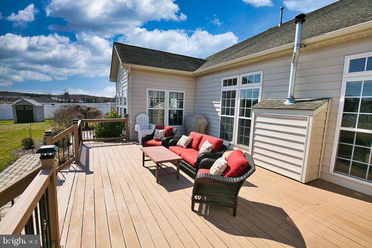 FRANKLIN KNOLL - Residential