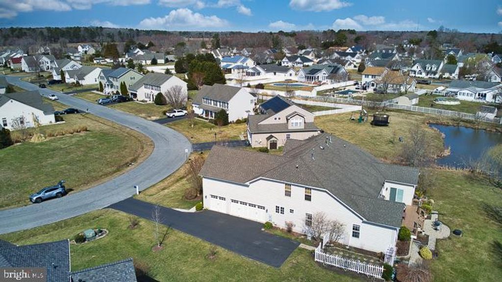 listing image 86