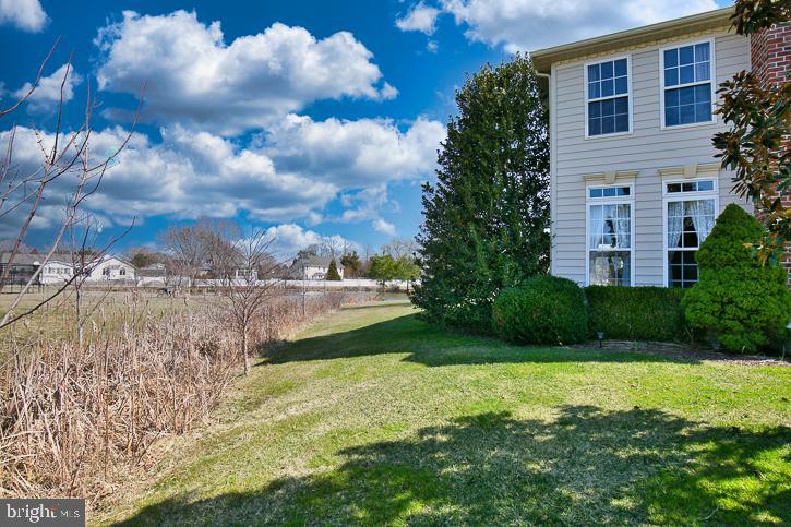 FRANKLIN KNOLL - Residential