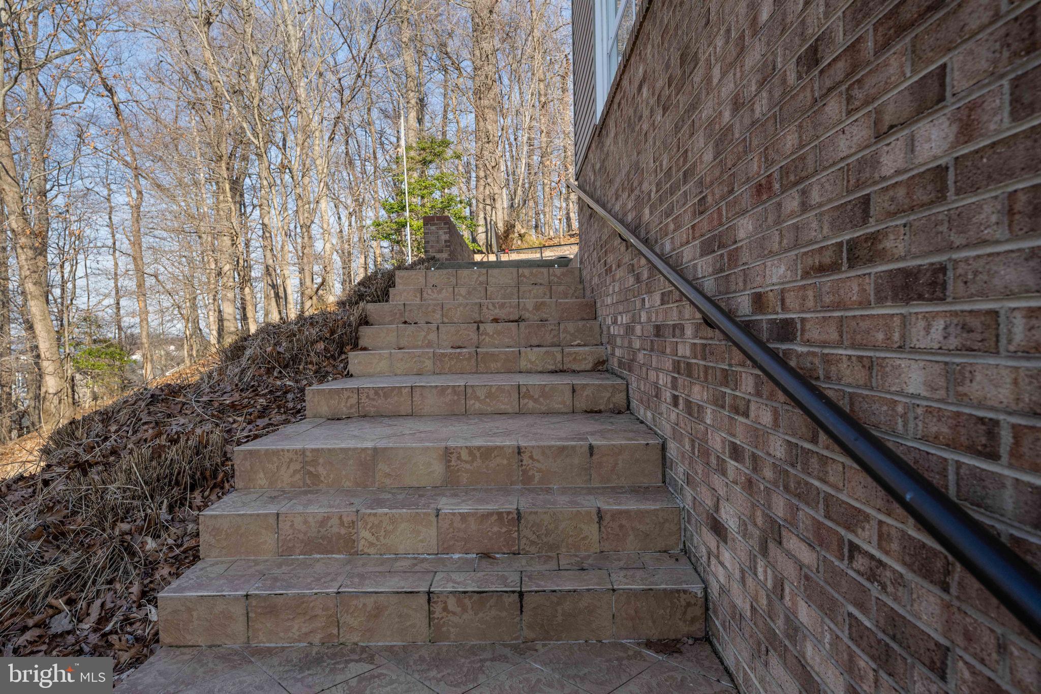 FAIRVIEW  BEACH - Residential