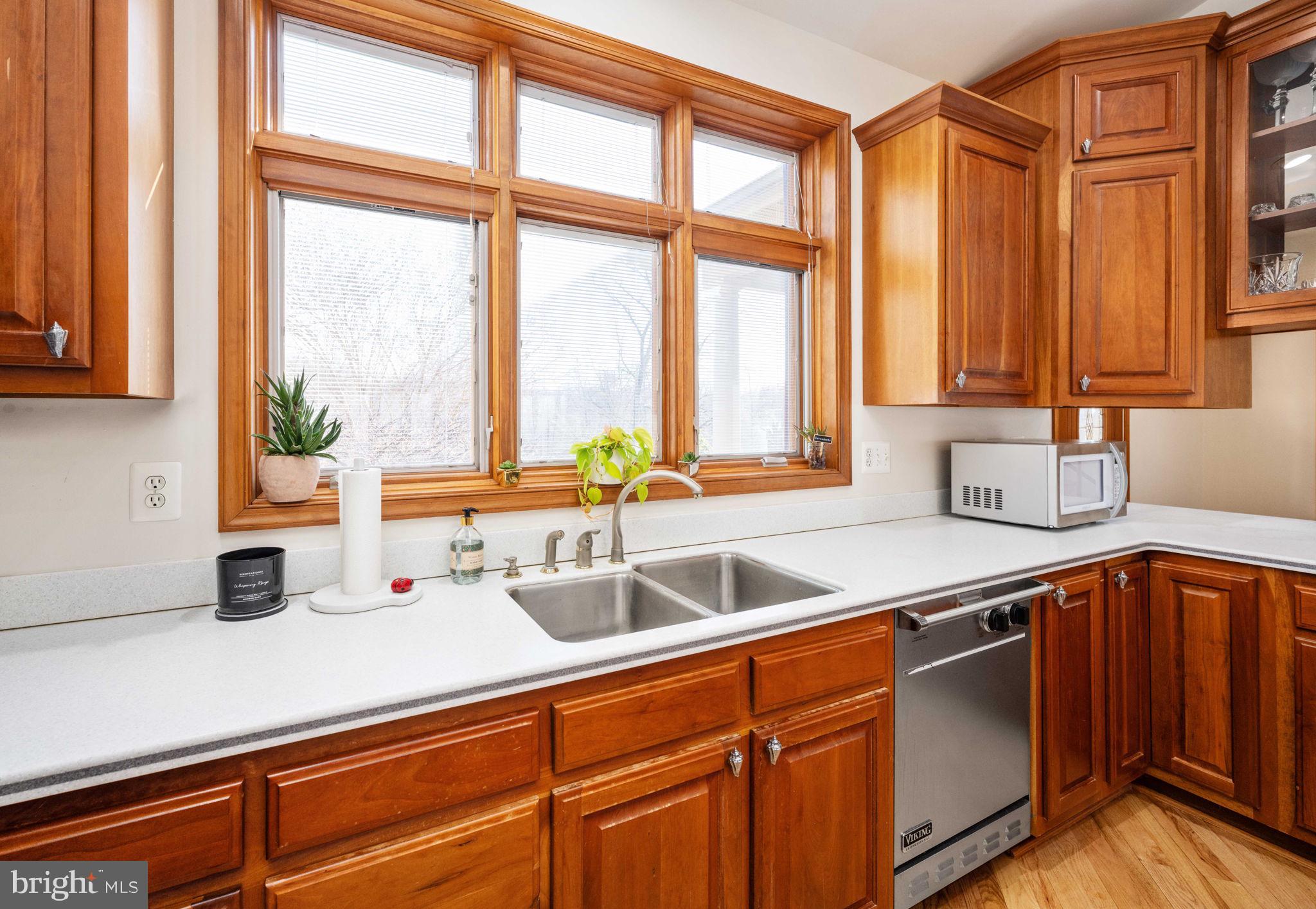 FAIRVIEW  BEACH - Residential