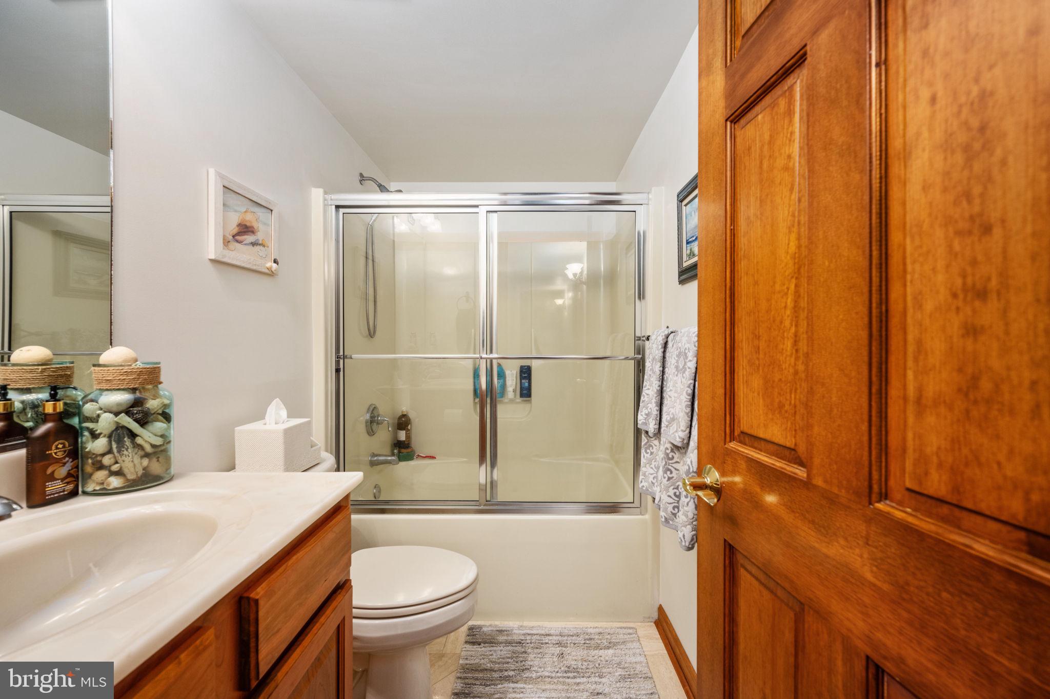 FAIRVIEW  BEACH - Residential