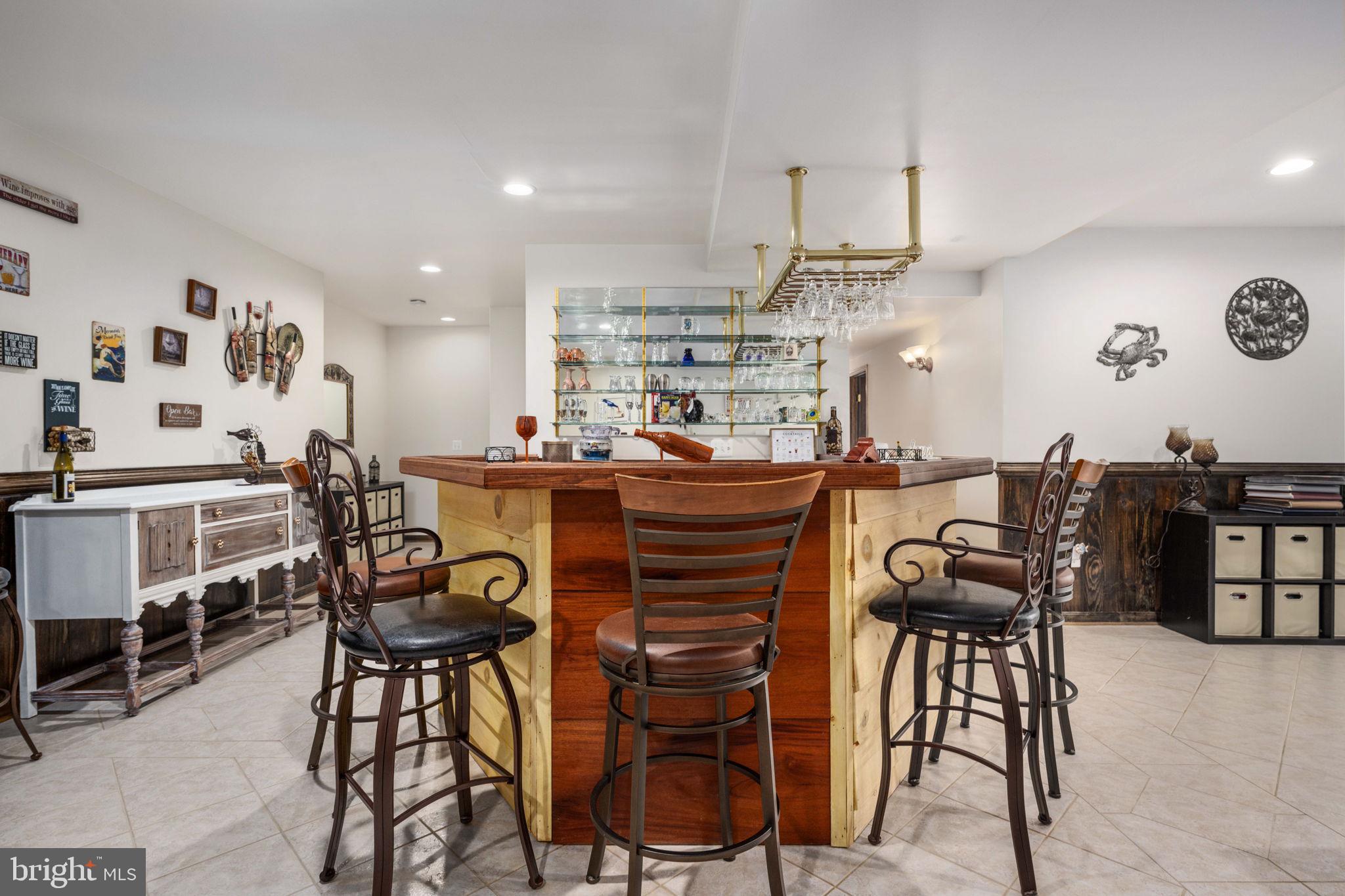 FAIRVIEW  BEACH - Residential