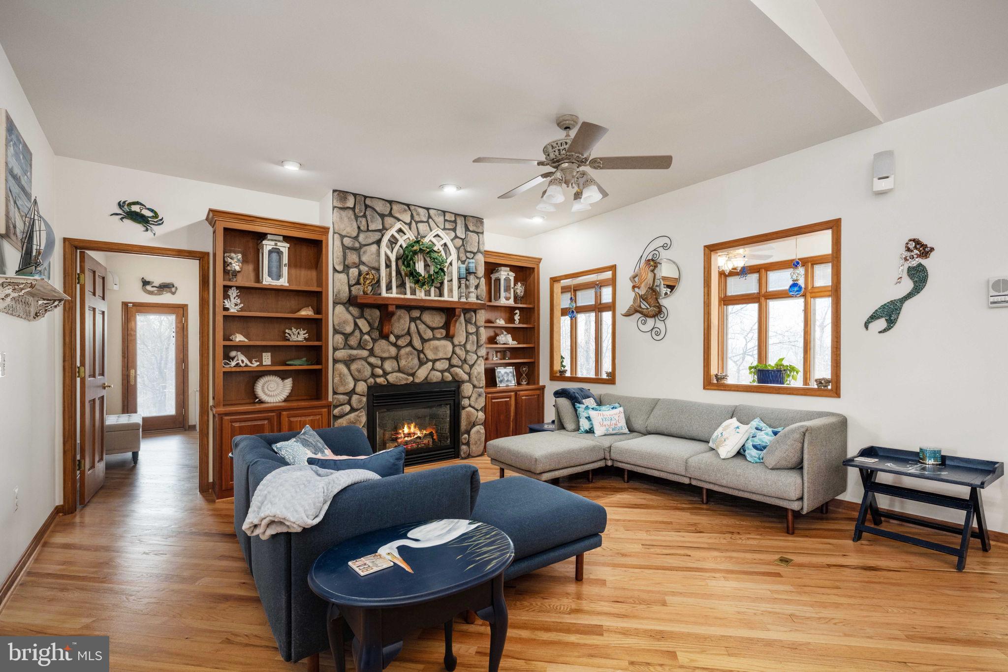 FAIRVIEW  BEACH - Residential