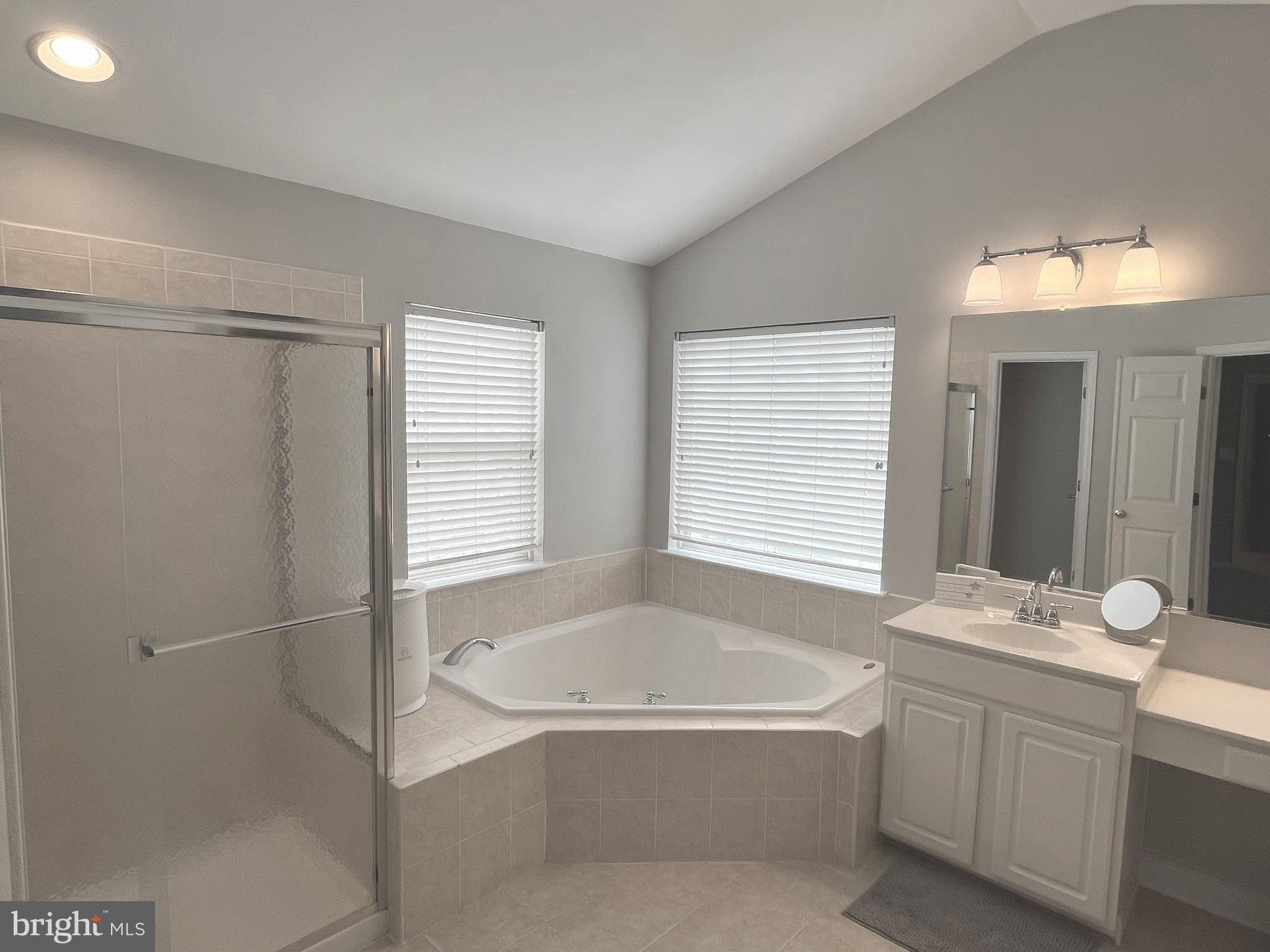 HUNTFIELD - Residential