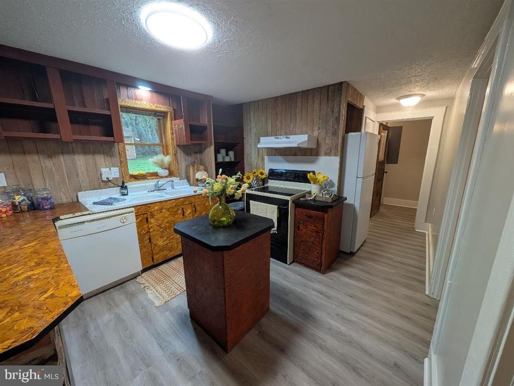 359 WILLIAMSBURG PIKE