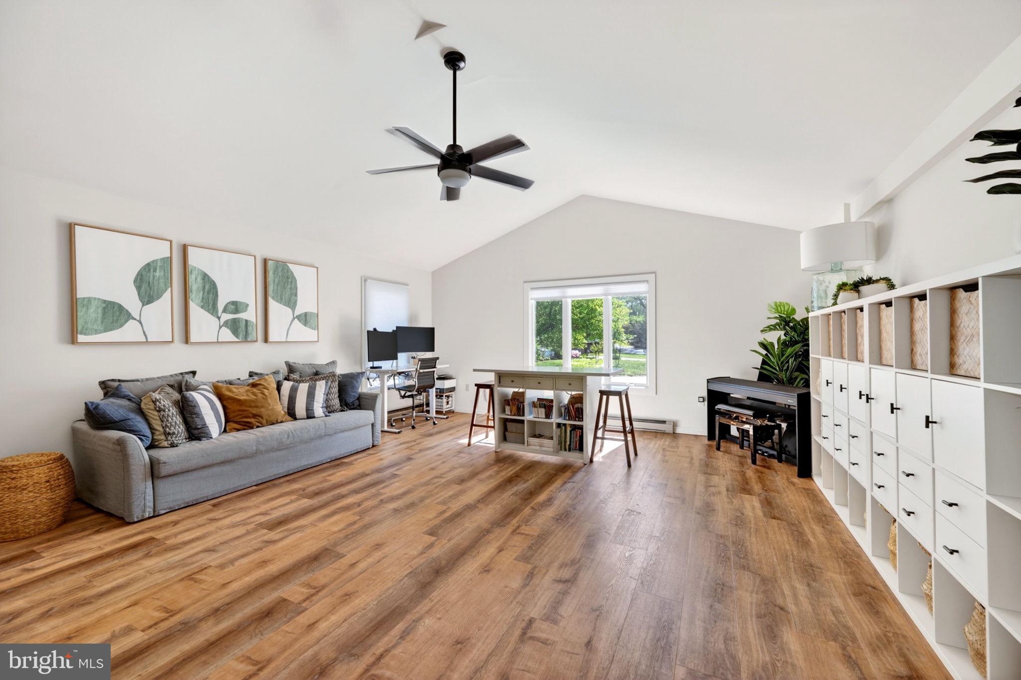 WHITEHURST - Residential