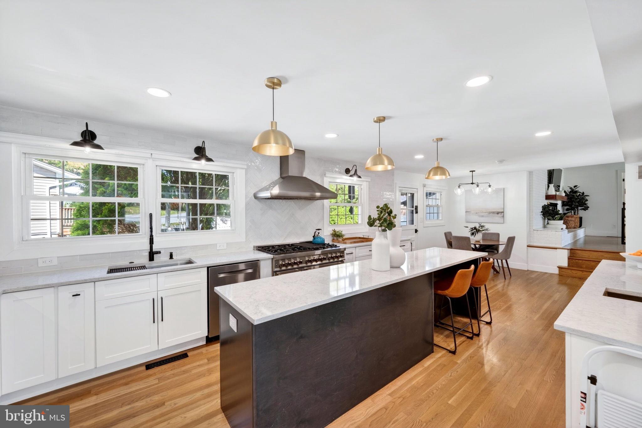 WHITEHURST - Residential