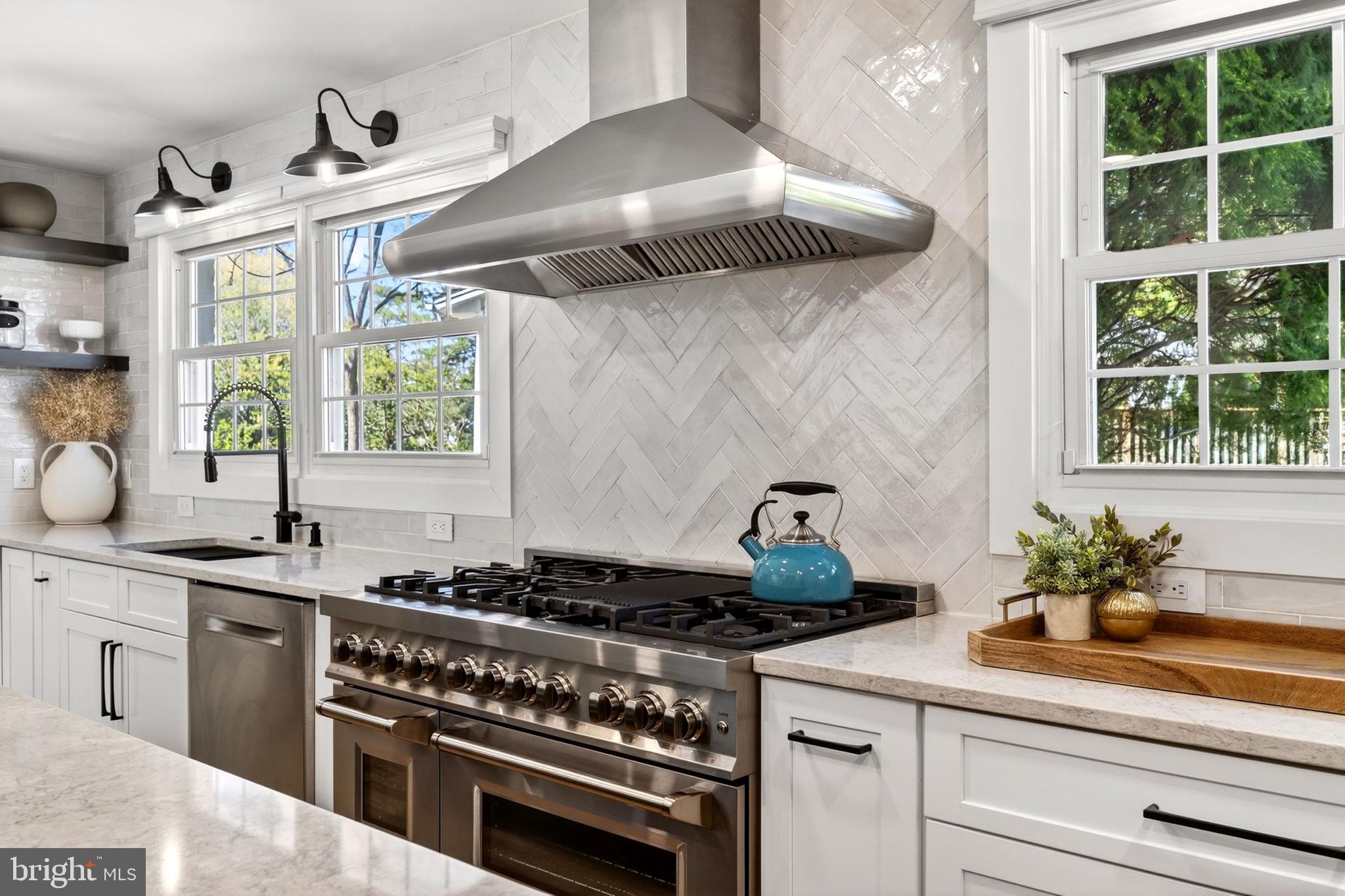 WHITEHURST - Residential