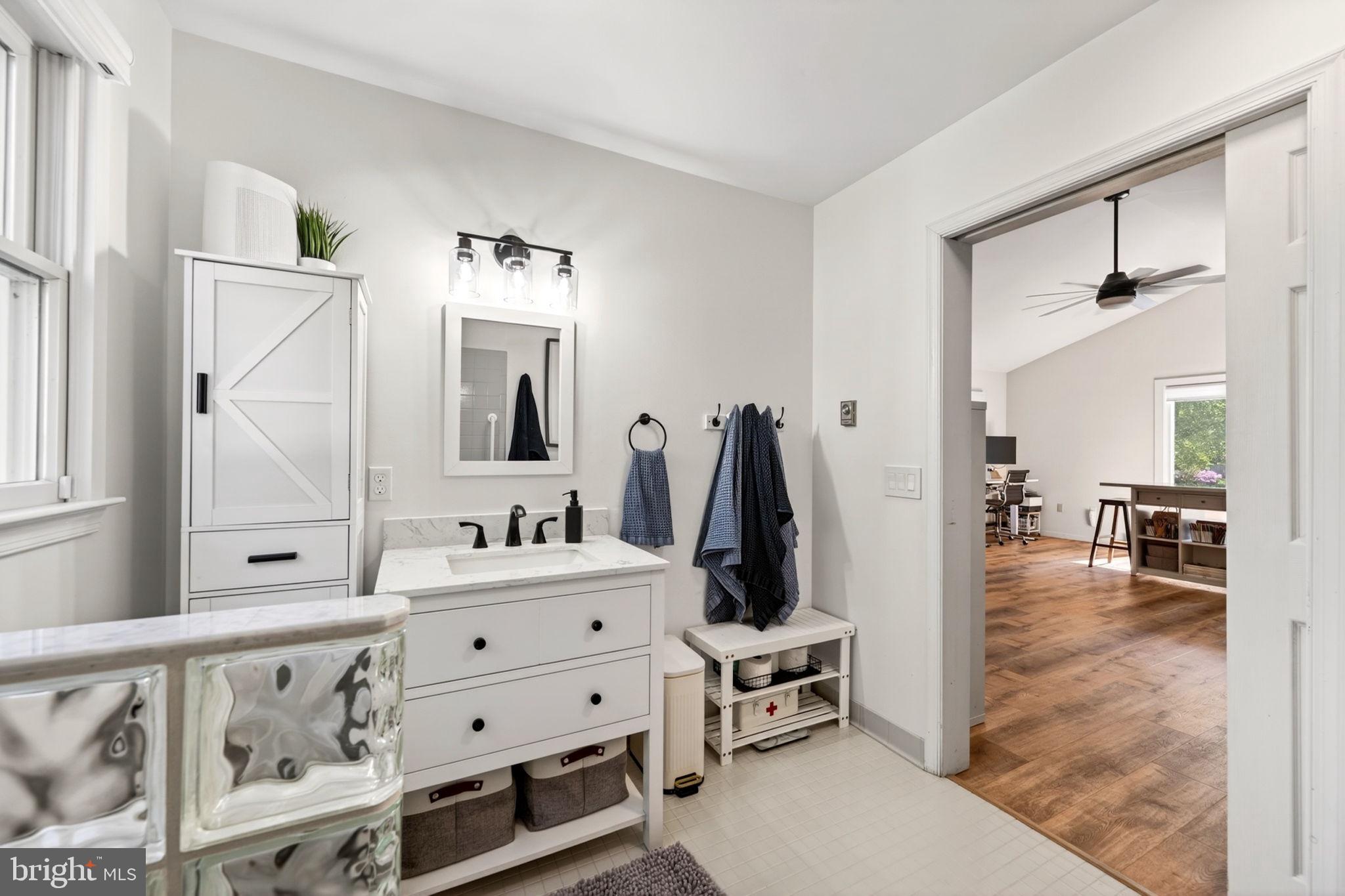 WHITEHURST - Residential