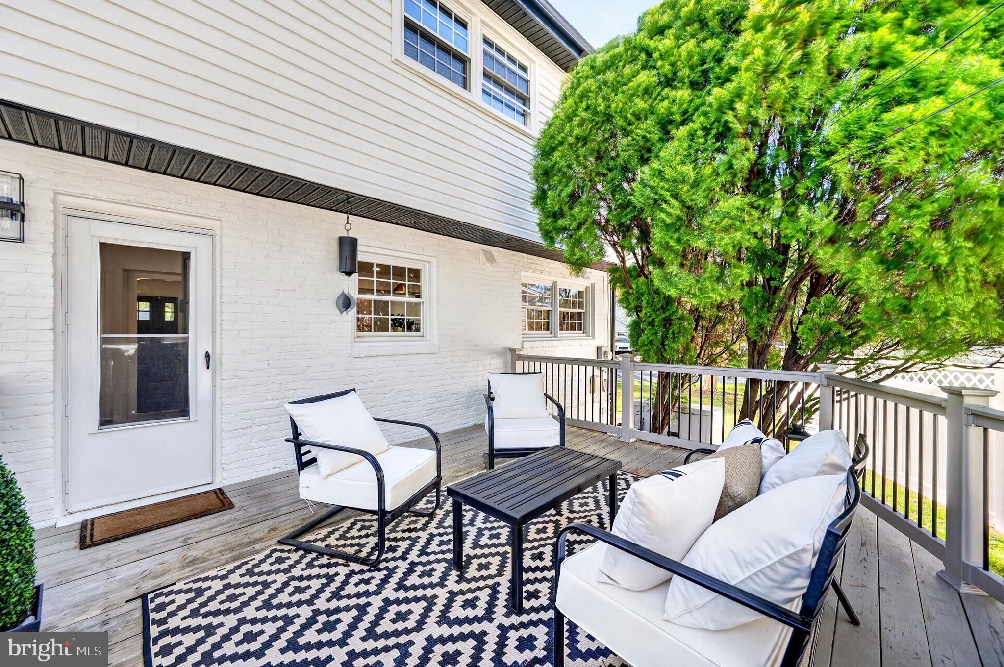 WHITEHURST - Residential